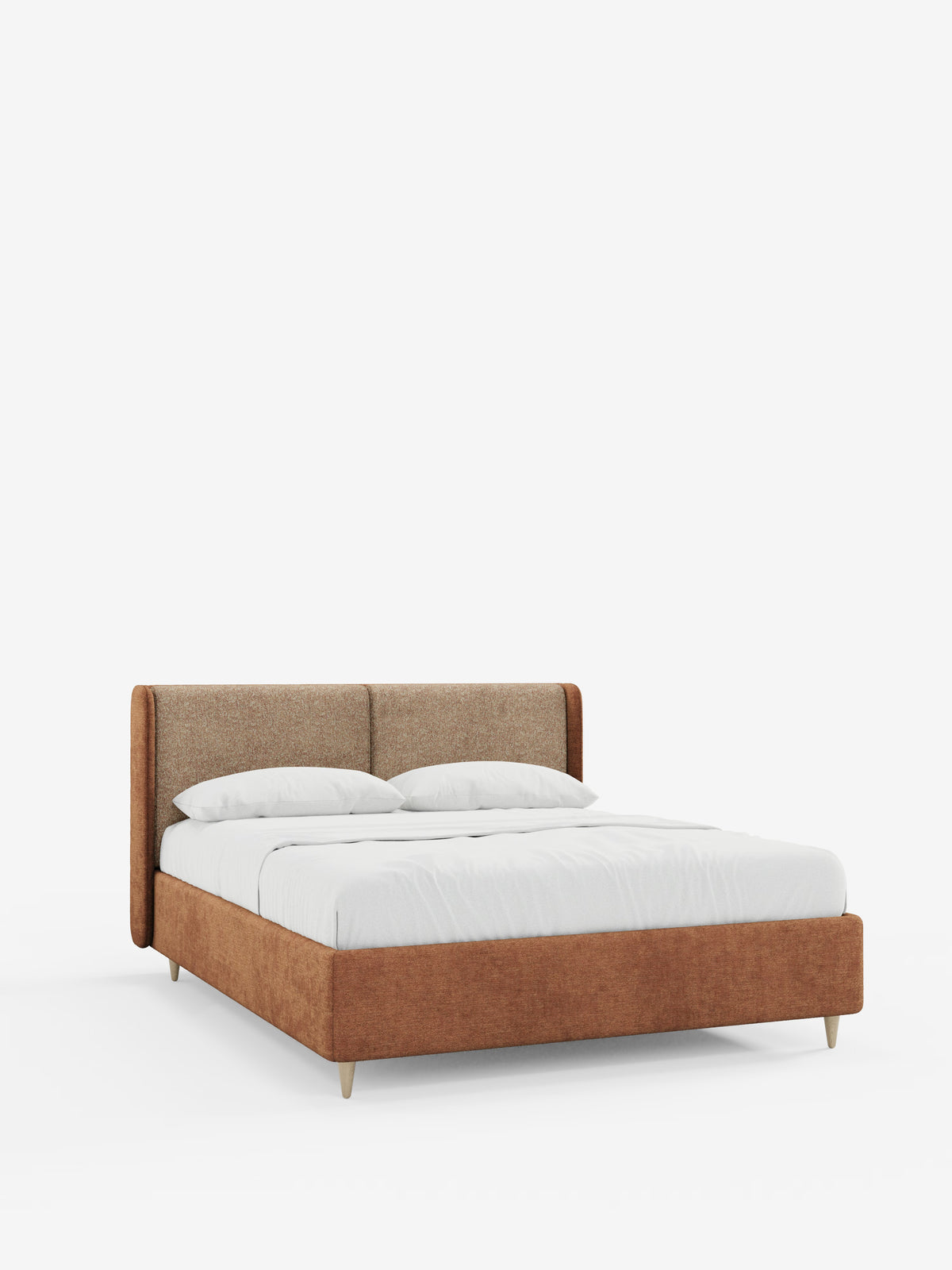 Il letto imbottito bicolore VALKIRIA con contenitore di Letti.store presenta una struttura imbottita color marrone chiaro e una testiera curva e avvolgente con cuscini dello schienale. Appoggiato a terra su corte gambe in legno, il letto, dalle linee pulite, è rivestito da una biancheria da letto candida con due cuscini e si stacca su uno sfondo bianco uniforme, senza altri oggetti visibili.