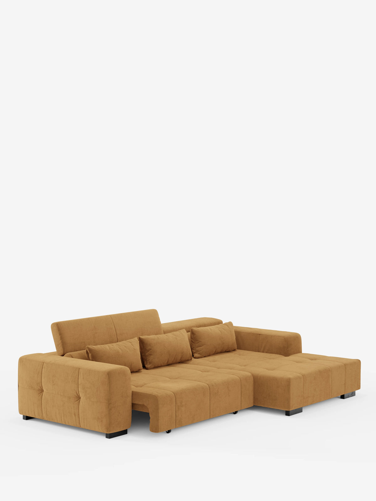 Vi presentiamo il “Monarch Divano angolare con penisola e Relax Elettrico per allungamento sedute” di Divani.Store: un moderno divano componibile in tessuto giallo senape, dotato di tre ampie sezioni di seduta, una chaise longue estesa (penisola) sulla destra, ampi braccioli, cuscini trapuntati e poggiatesta regolabili. Caratterizzato da piedini neri corti e rivestito in morbido tessuto T31 resistente alle macchie, questo elegante divano è messo in risalto su uno sfondo bianco a tinta unita.