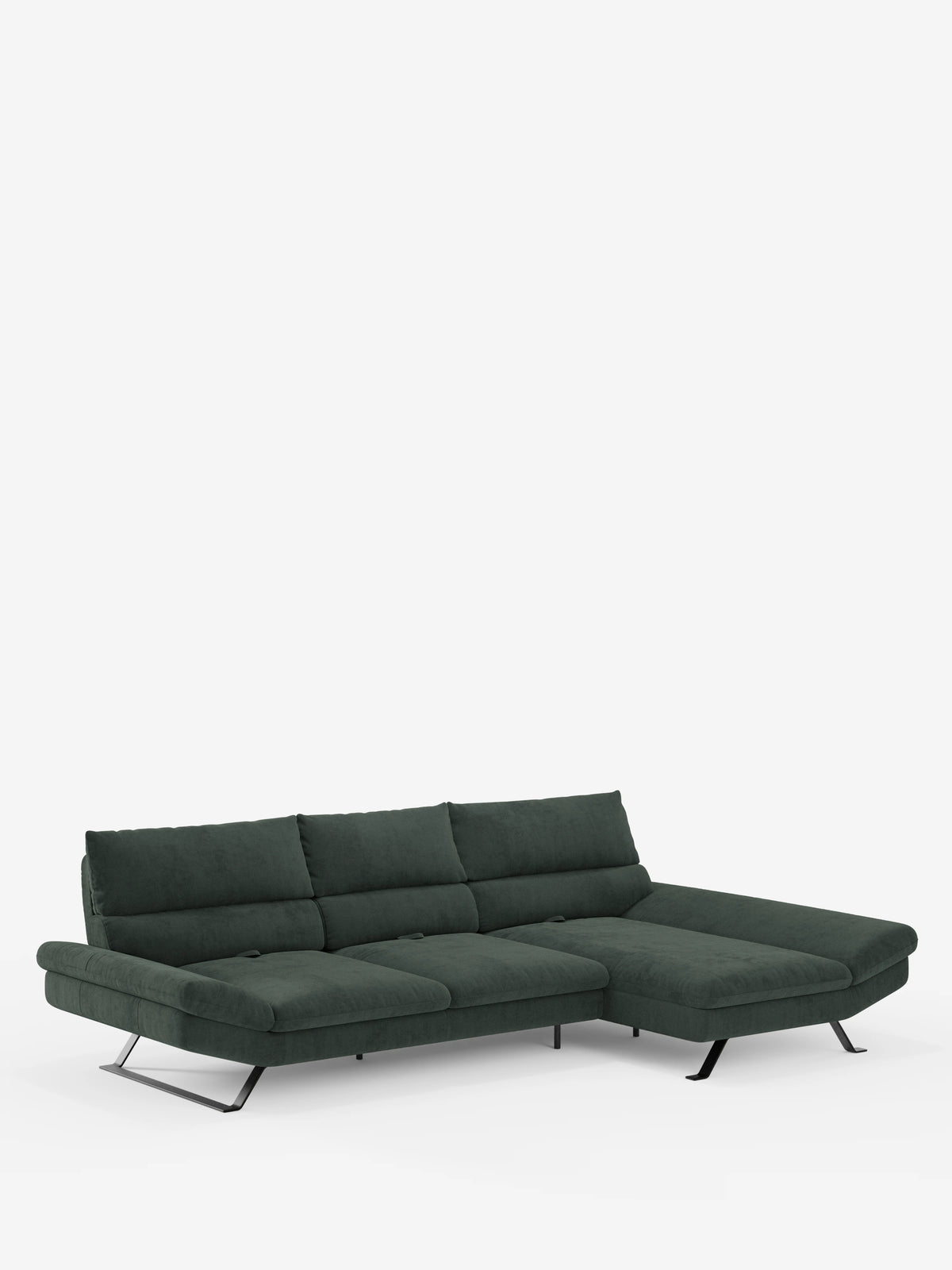 Il divano angolare Eclipse con penisola e schienali traslanti in microfibra tecnica smacchiabile T11 di Divani.Store presenta un design moderno in verde scuro con tre comode sedute imbottite e una chaise longue integrata sul lato destro. Caratterizzato da gambe sottili e angolate in metallo nero, da un rivestimento resistente e antimacchia e da eleganti schienali traslanti per un comfort regolabile, il divano risalta su uno sfondo bianco a tinta unita che ne esalta lo stile pulito e contemporaneo.