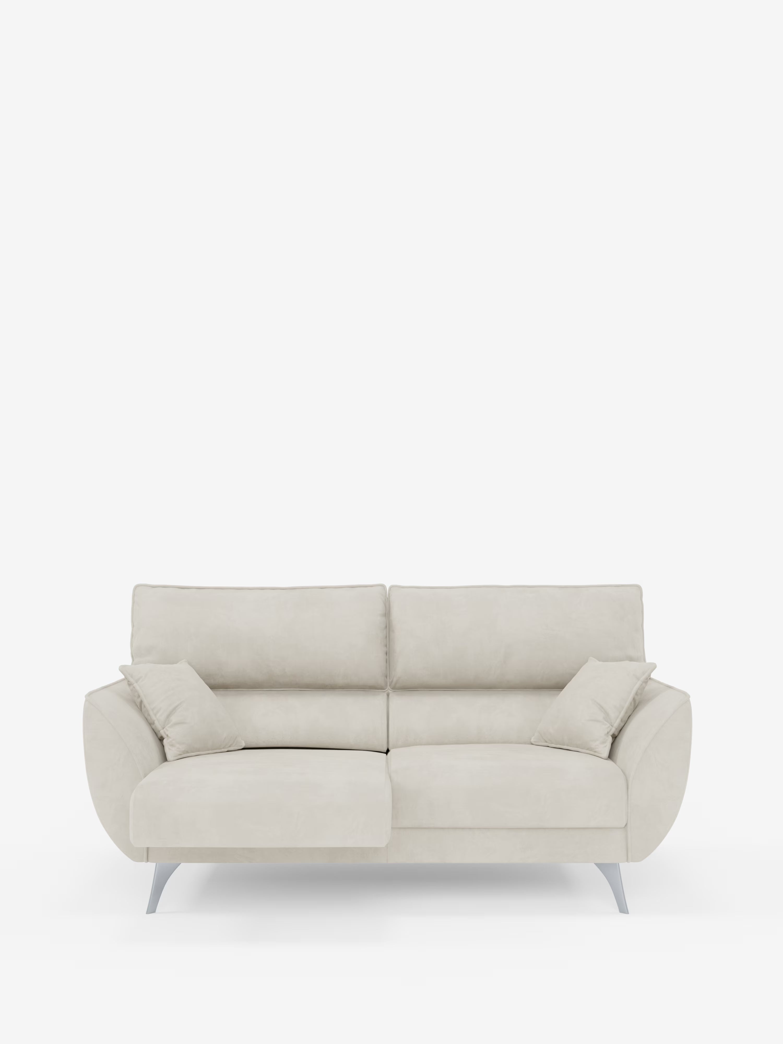 Vi presentiamo il divano Michelangelo a 2 e 3 posti con sedute allungabili e poggiatesta reclinabili in tessuto smacchiabile T30 di Divani.Store: un moderno divano color beige chiaro con due cuscini di seduta, due cuscini di schienale e due cuscini decorativi abbinati. Questo elegante divano moderno presenta braccioli angolati e raffinate gambe argentate, che risaltano magnificamente sullo sfondo bianco a tinta unita.