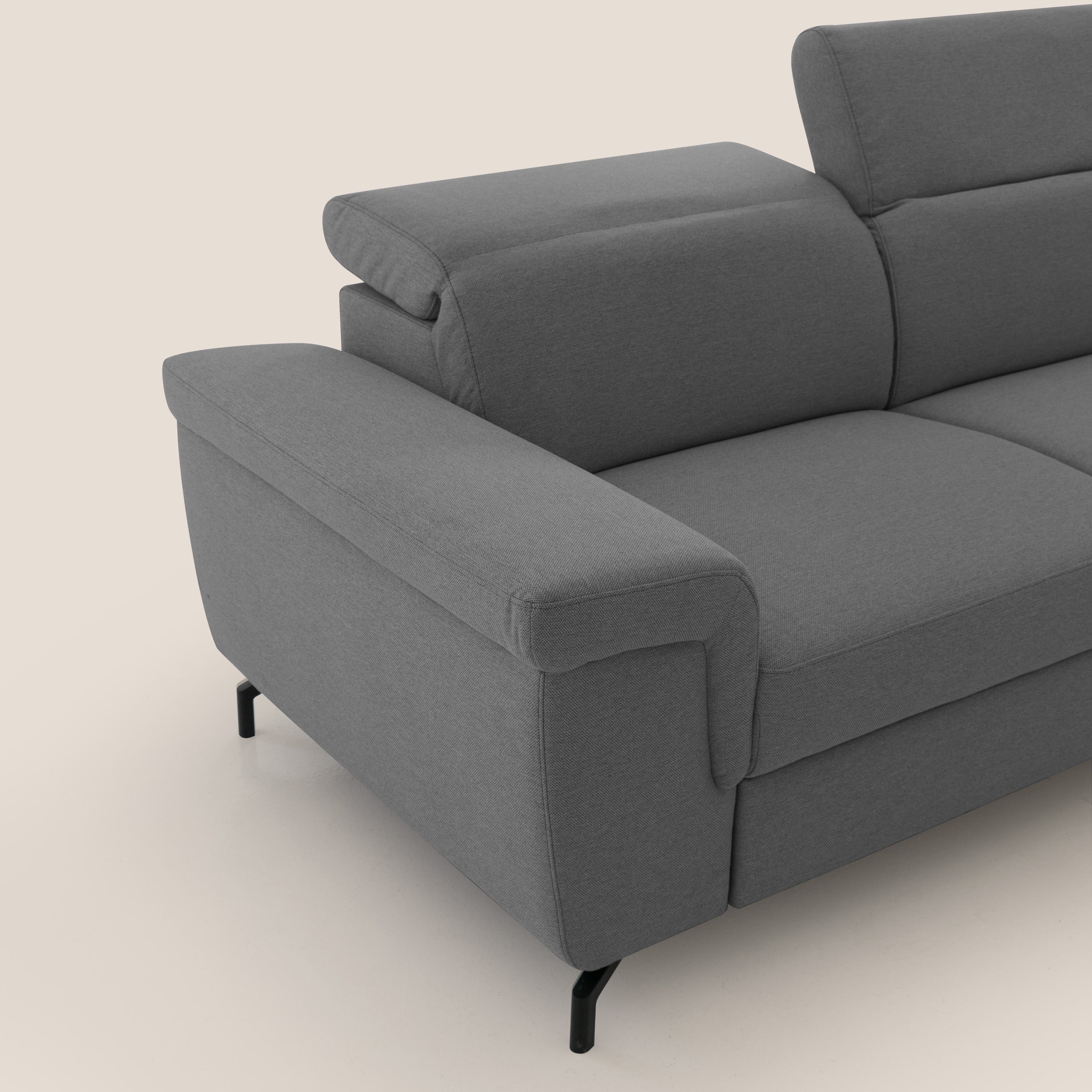 Aisha Divano con poggiapiedi estraibile piedini alti e poggiatesta reclinabili in tessuto Smacchiabile T05 antracite - divani.store