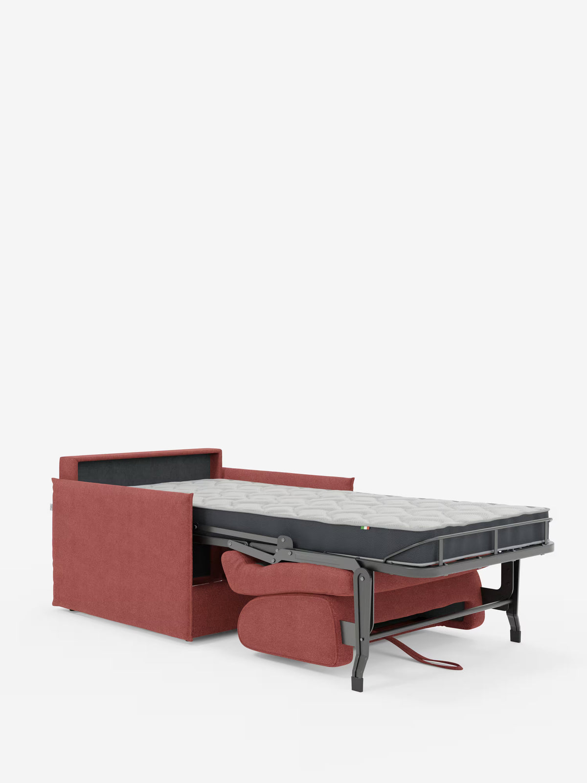 La poltrona letto compatta Evans con materasso di Divani.Store è una poltrona imbottita di colore rosso che si trasforma in un letto singolo (poltrona letto singola), dotata di un comodo materasso sostenuto da una robusta struttura in metallo. Una volta aperta, lo schienale e i braccioli della poltrona fungono da testiera, mentre il cuscino della seduta poggia ordinatamente sul pavimento sotto la struttura aperta. Rivestita in tessuto T23 sfoderabile e antimacchia per una facile pulizia, questa soluzione