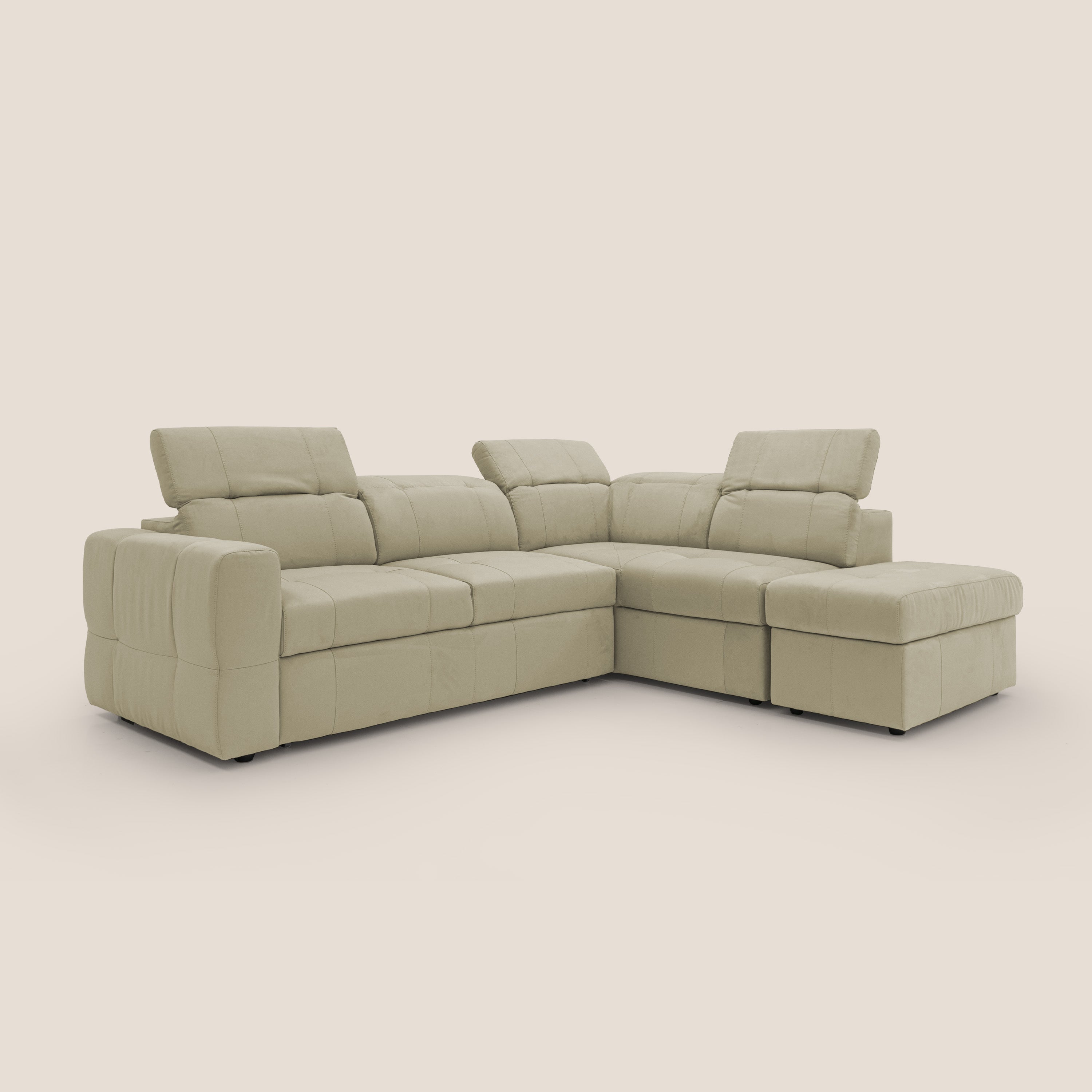 Kronos Divano angolare con poggiapiedi estraibile e pouf contenitore mobile in microfibra impermeabile T11 beige - divani.store