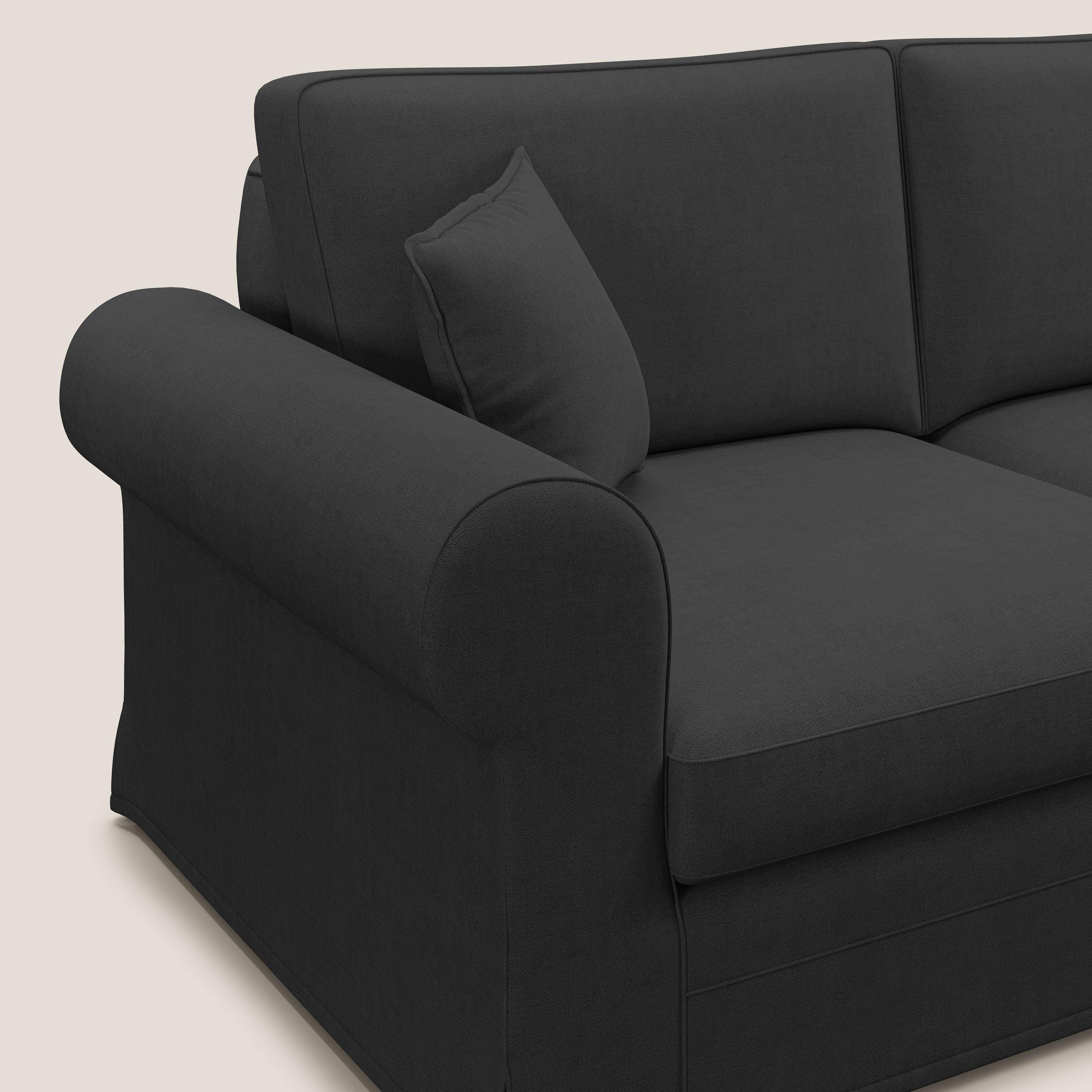 Lady divano classico in piuma d'oca realizzato con tessuto impermeabile T02 nero - divani.store