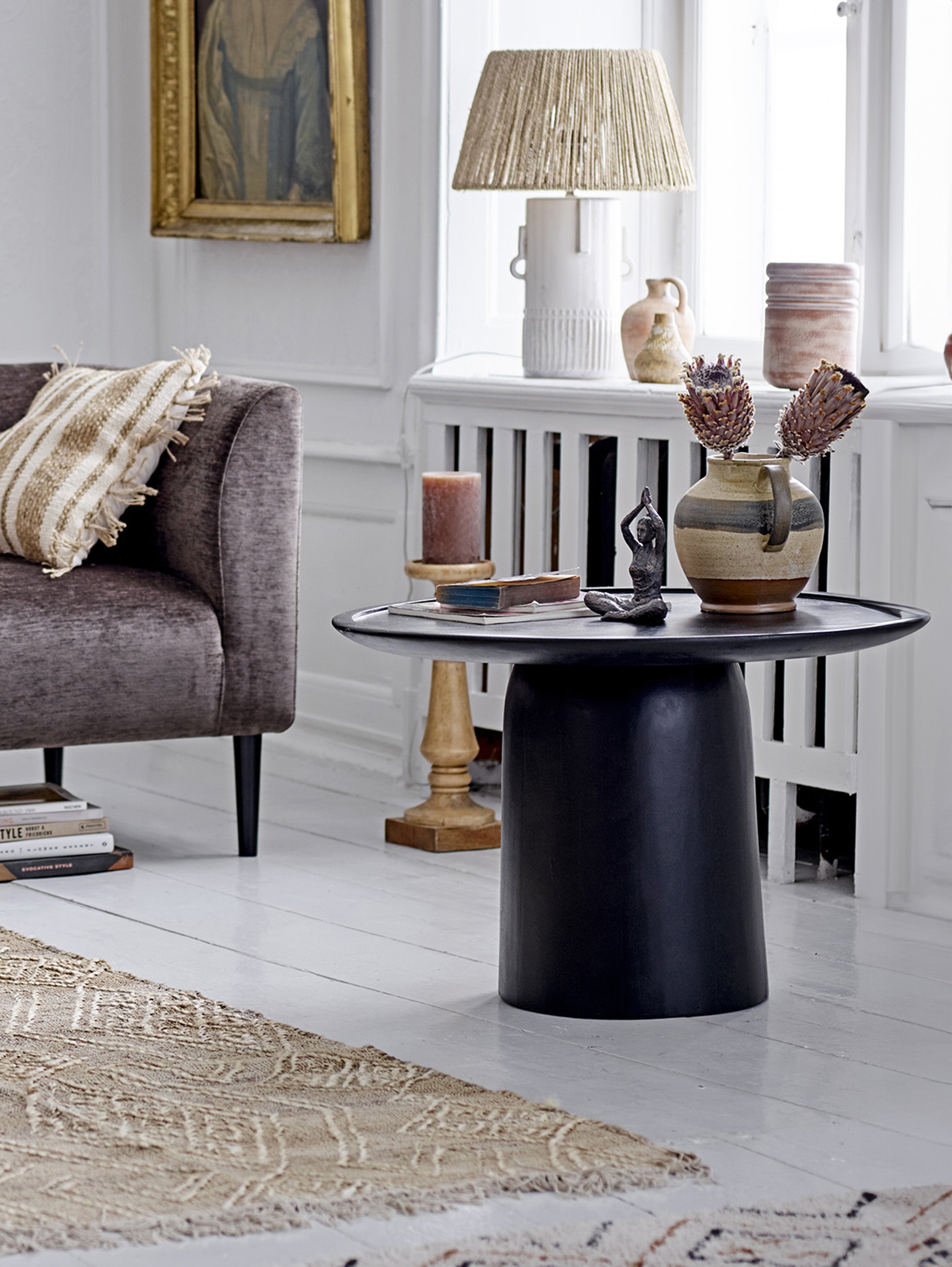 Siviglia tavolino tondo in legno di mango tinto nero - divani.store