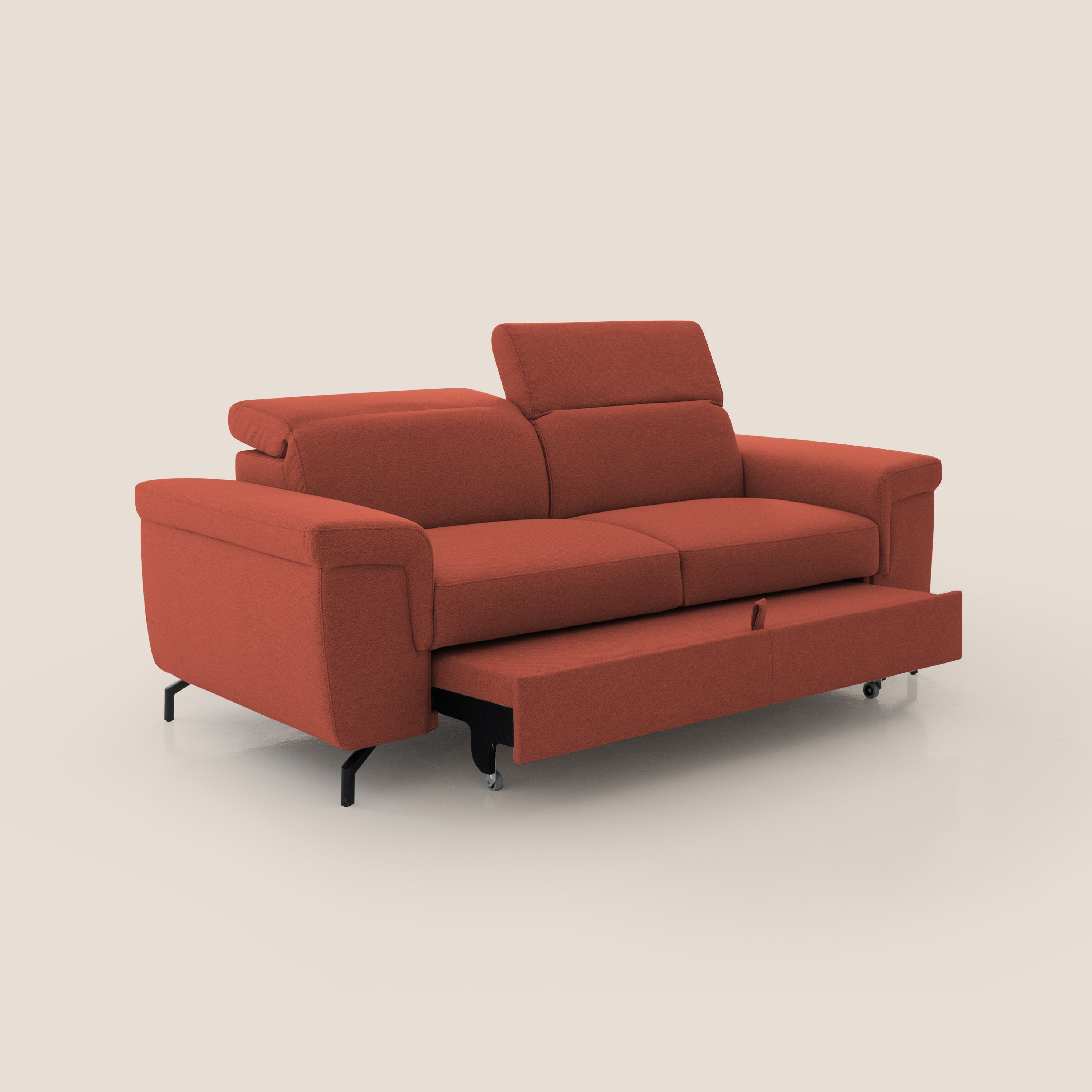 Aisha Divano con poggiapiedi estraibile piedini alti e poggiatesta reclinabili in tessuto Smacchiabile T05 rosso - divani.store