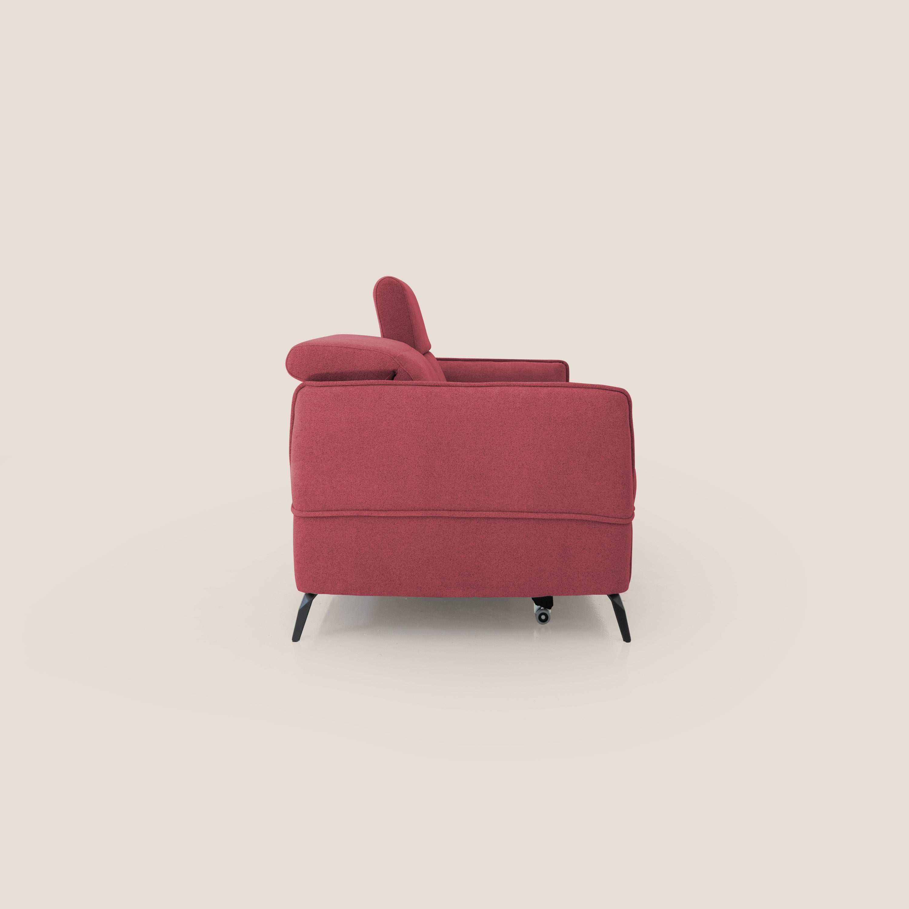 Bloom Divano con poggiapiedi estraibile piedini alti e poggiatesta reclinabili in tessuto bouclé impermeabile T07 rosso - divani.store