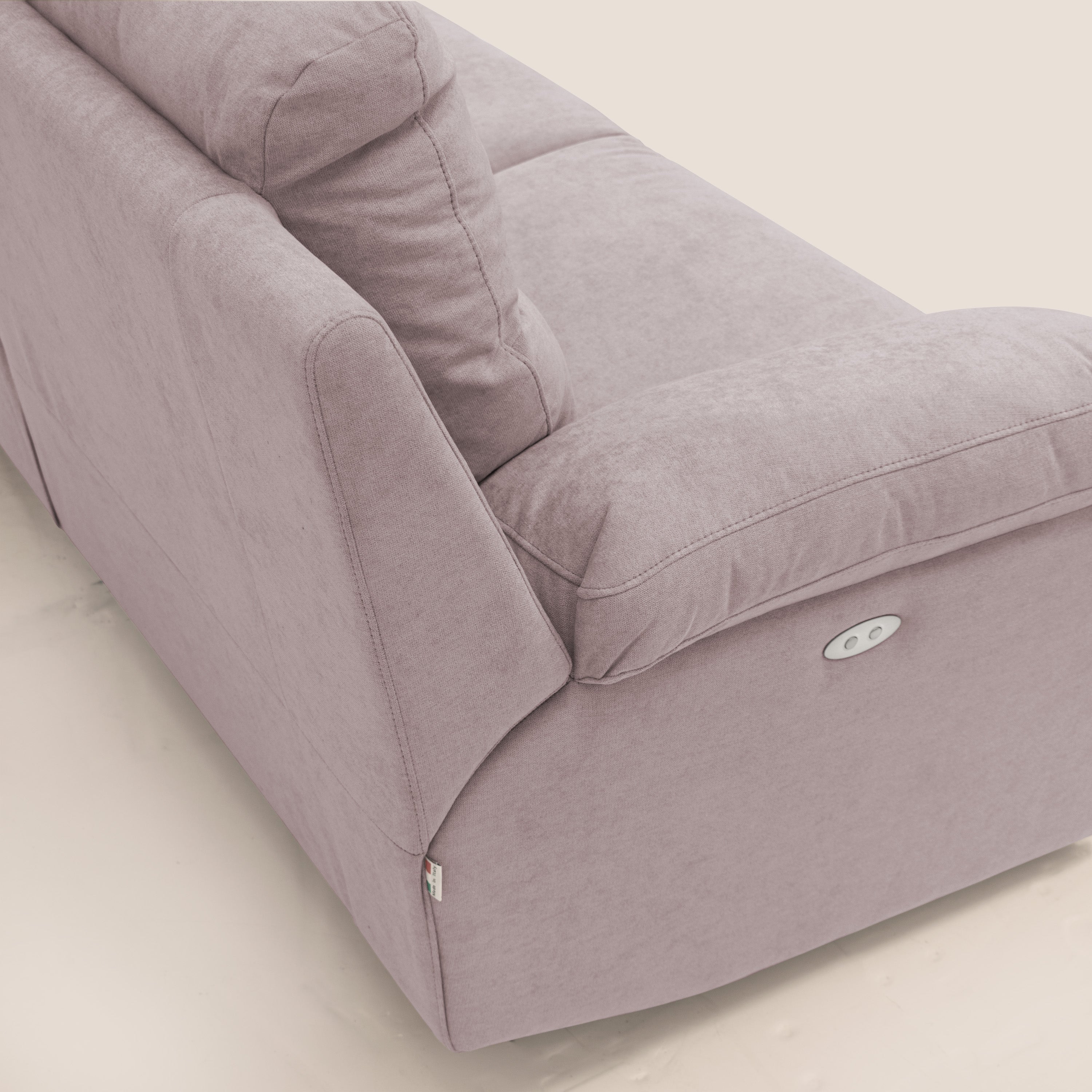 Romeo Divano relax con recliner elettrico in morbido tessuto impermeabile T02 rosa - divani.store