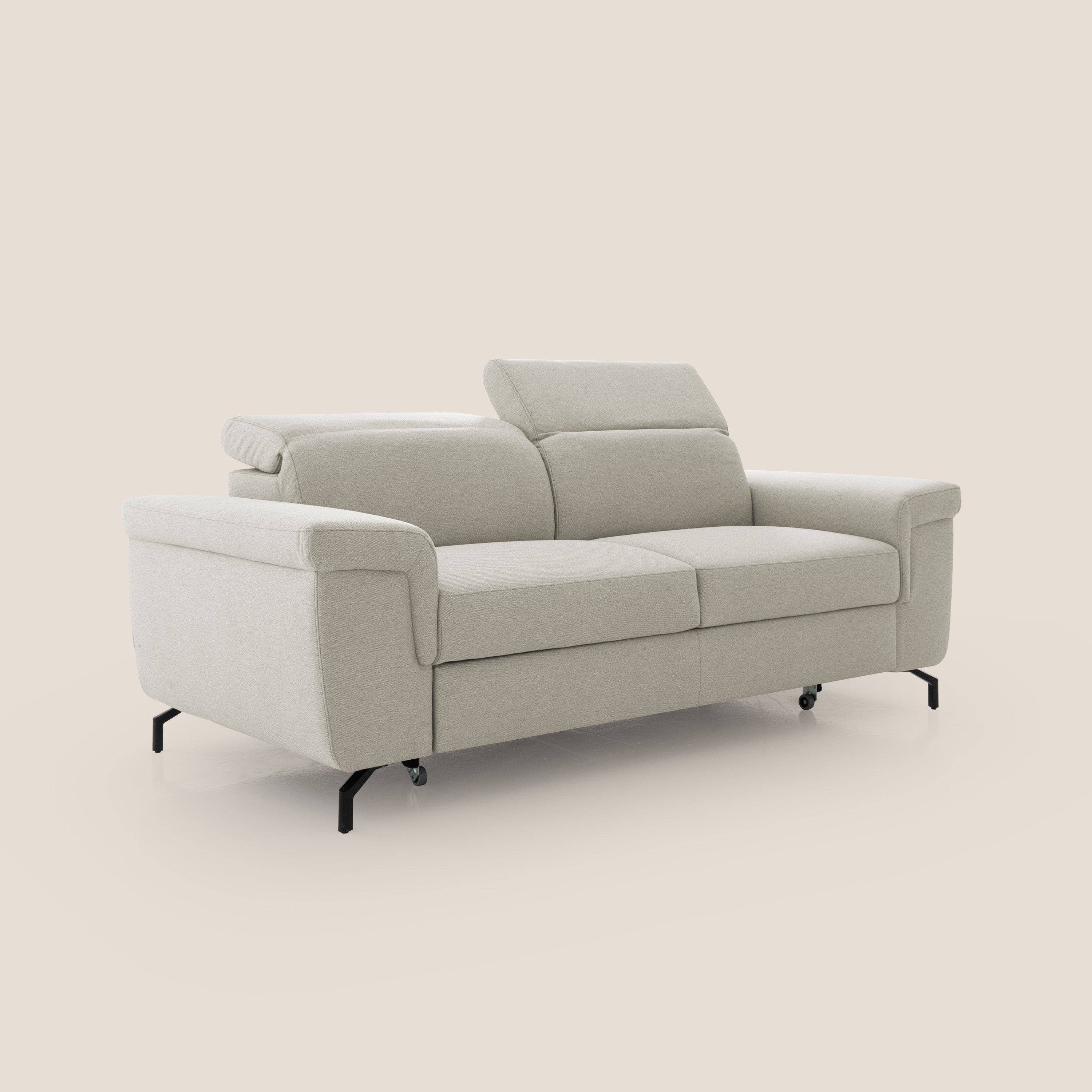 Aisha Divano con poggiapiedi estraibile piedini alti e poggiatesta reclinabili in tessuto Smacchiabile T05 panna - divani.store