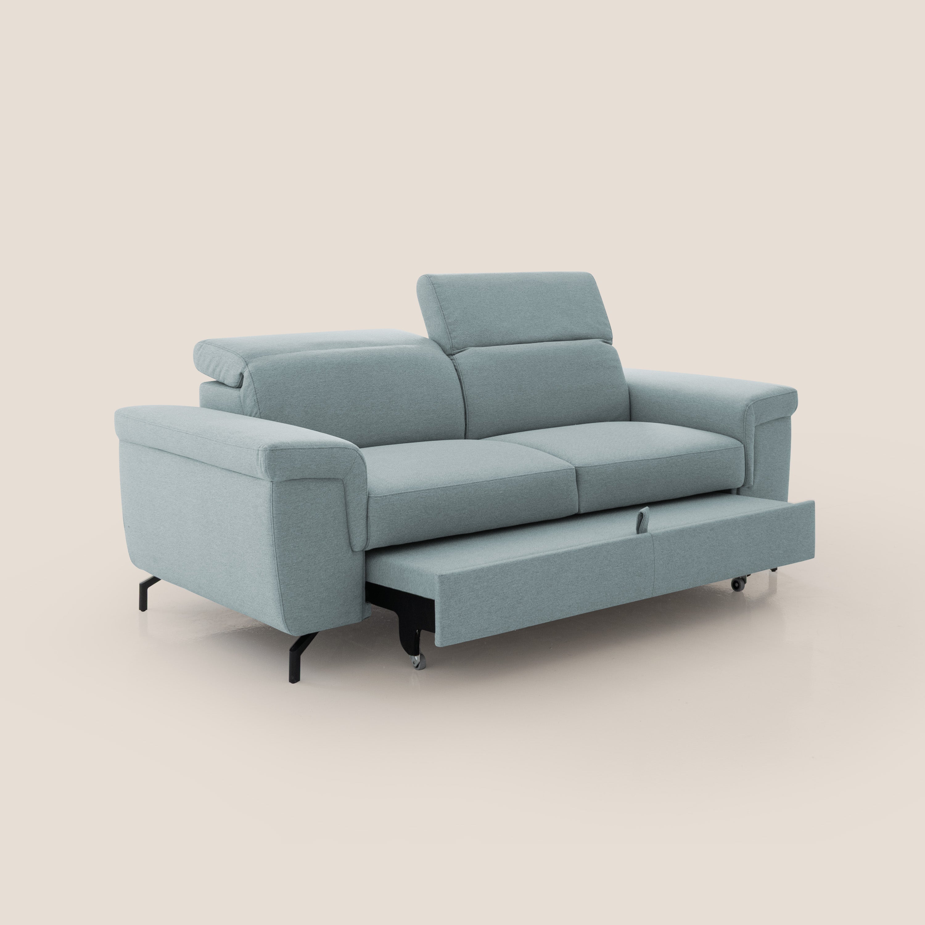 Aisha Divano con poggiapiedi estraibile piedini alti e poggiatesta reclinabili in tessuto Smacchiabile T05 carta da zucchero - divani.store