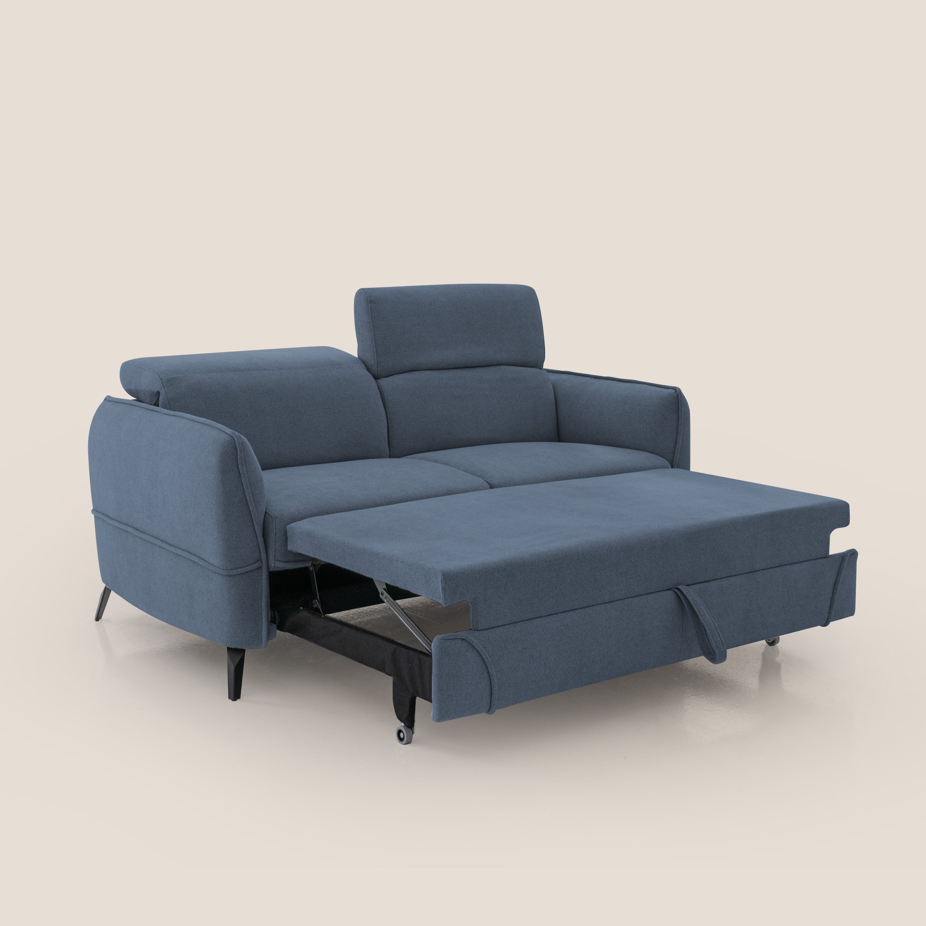 Bloom Divano con poggiapiedi estraibile piedini alti e poggiatesta reclinabili in tessuto bouclé impermeabile T07 - divani.store