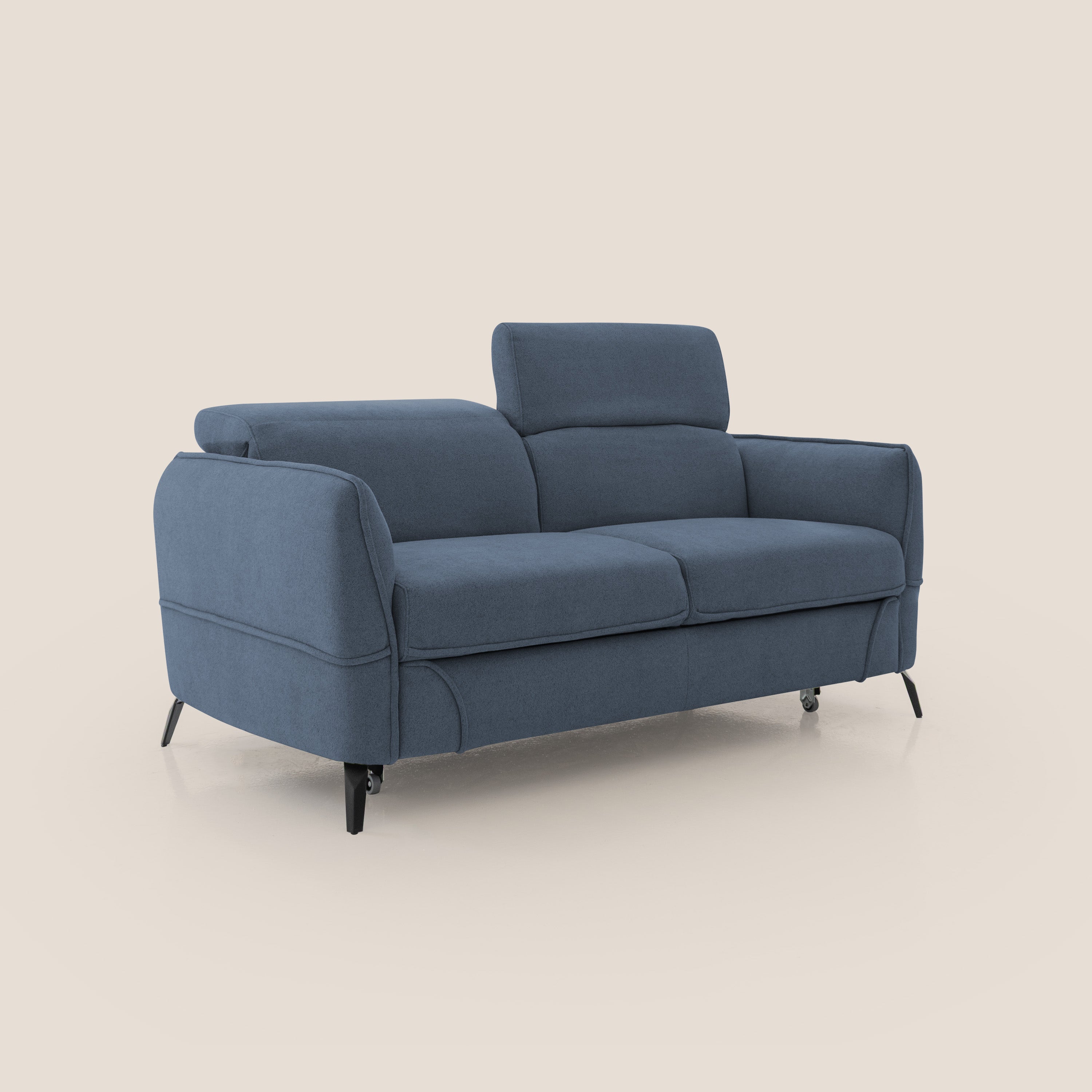 Bloom Divano con poggiapiedi estraibile piedini alti e poggiatesta reclinabili in tessuto bouclé impermeabile T07 - divani.store