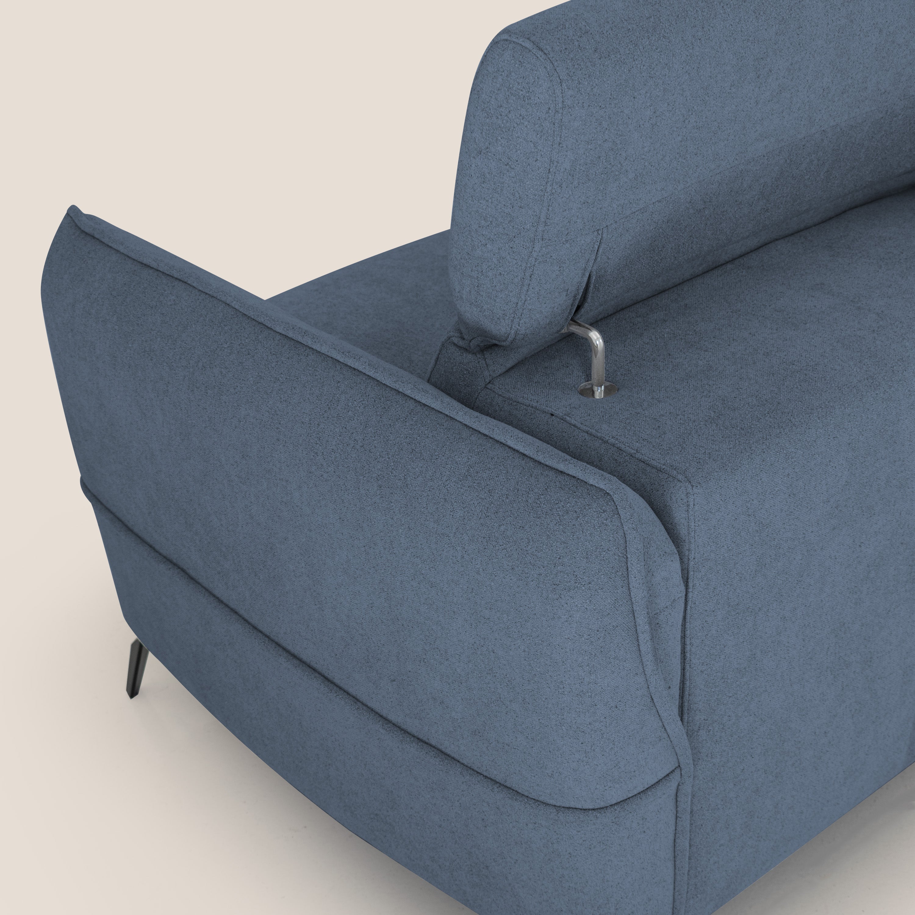 Bloom Divano con poggiapiedi estraibile piedini alti e poggiatesta reclinabili in tessuto bouclé impermeabile T07 - divani.store