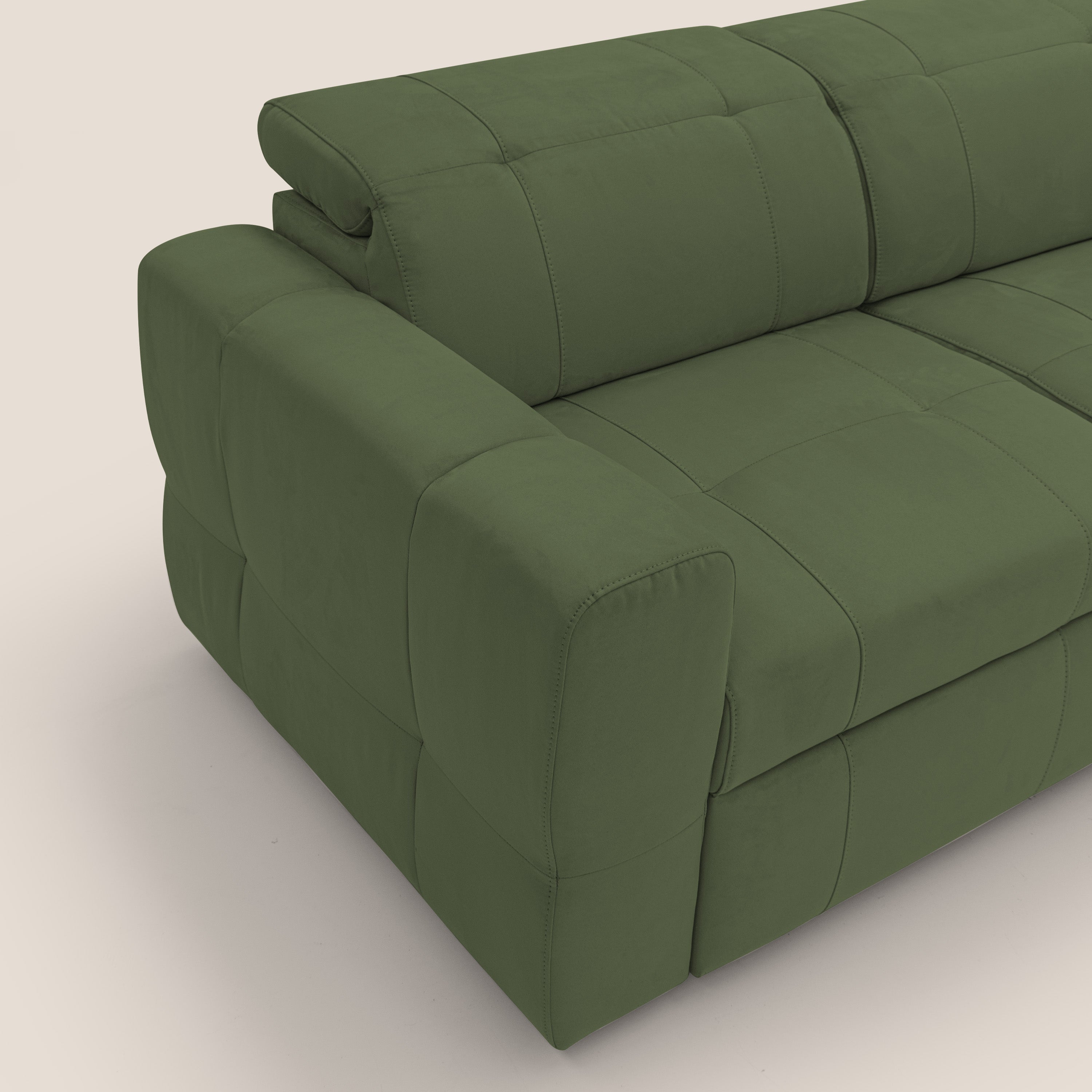 Kronos Divano angolare con poggiapiedi estraibile e pouf contenitore mobile in microfibra impermeabile T11 verde - divani.store