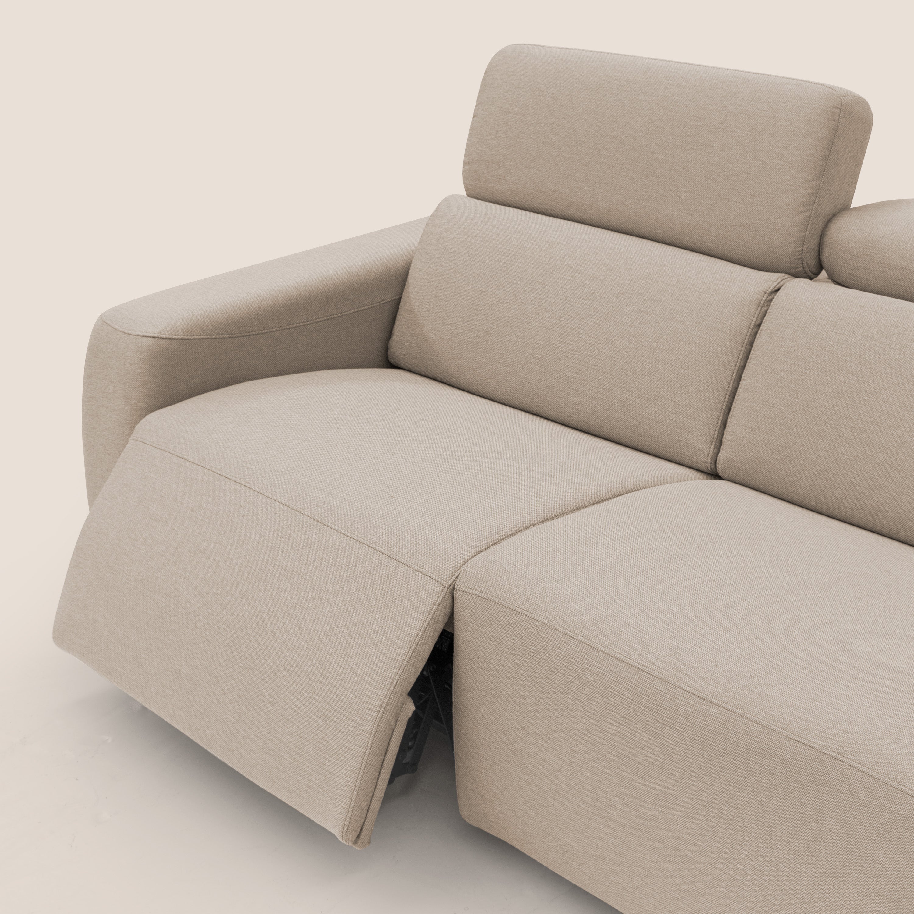 Poseidon divano letto + relax elettrico in tessuto smacchiabile impermeabile T05 beige - divani.store
