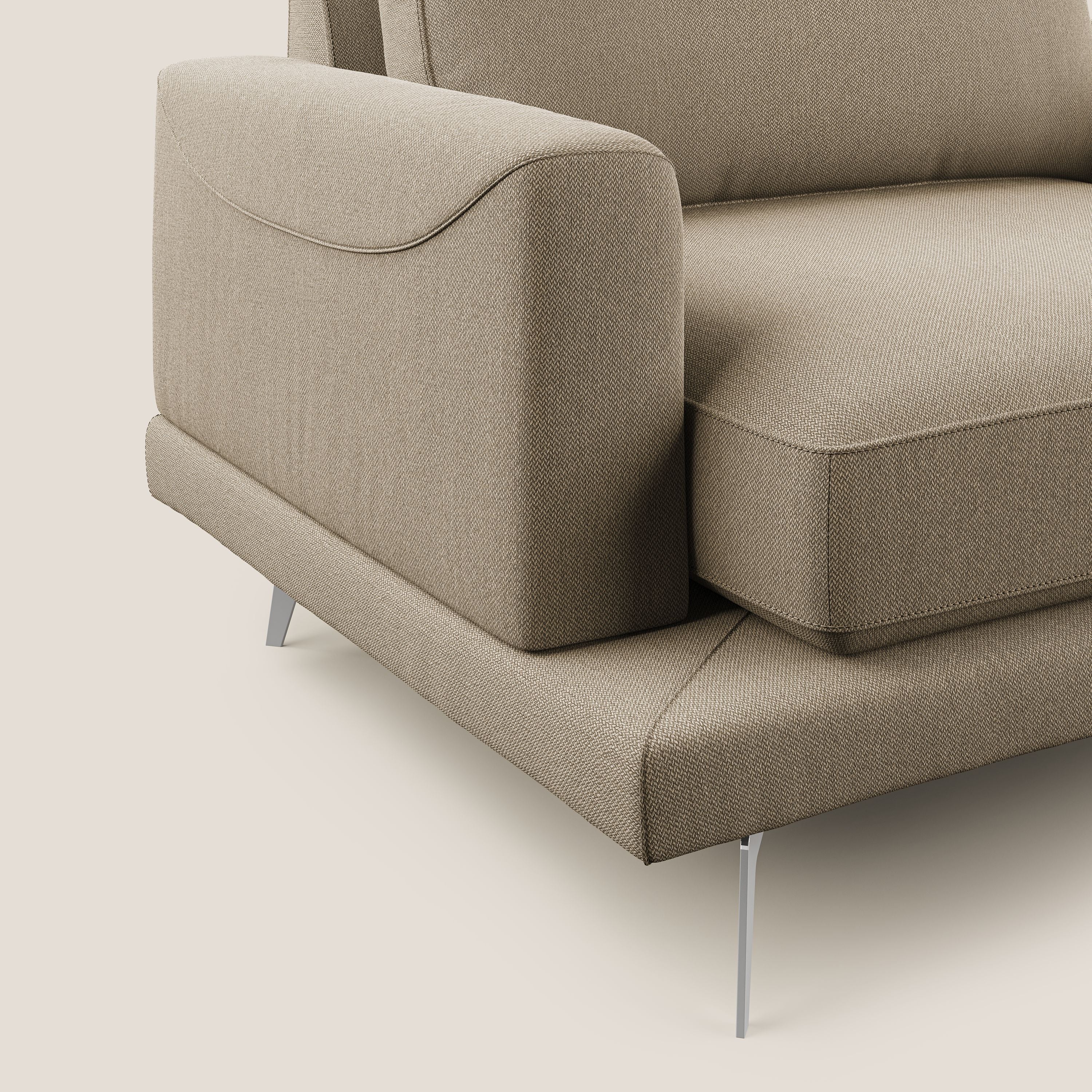 Dorian poltrona moderna in tessuto smacchiabile T05 beige - divani.store