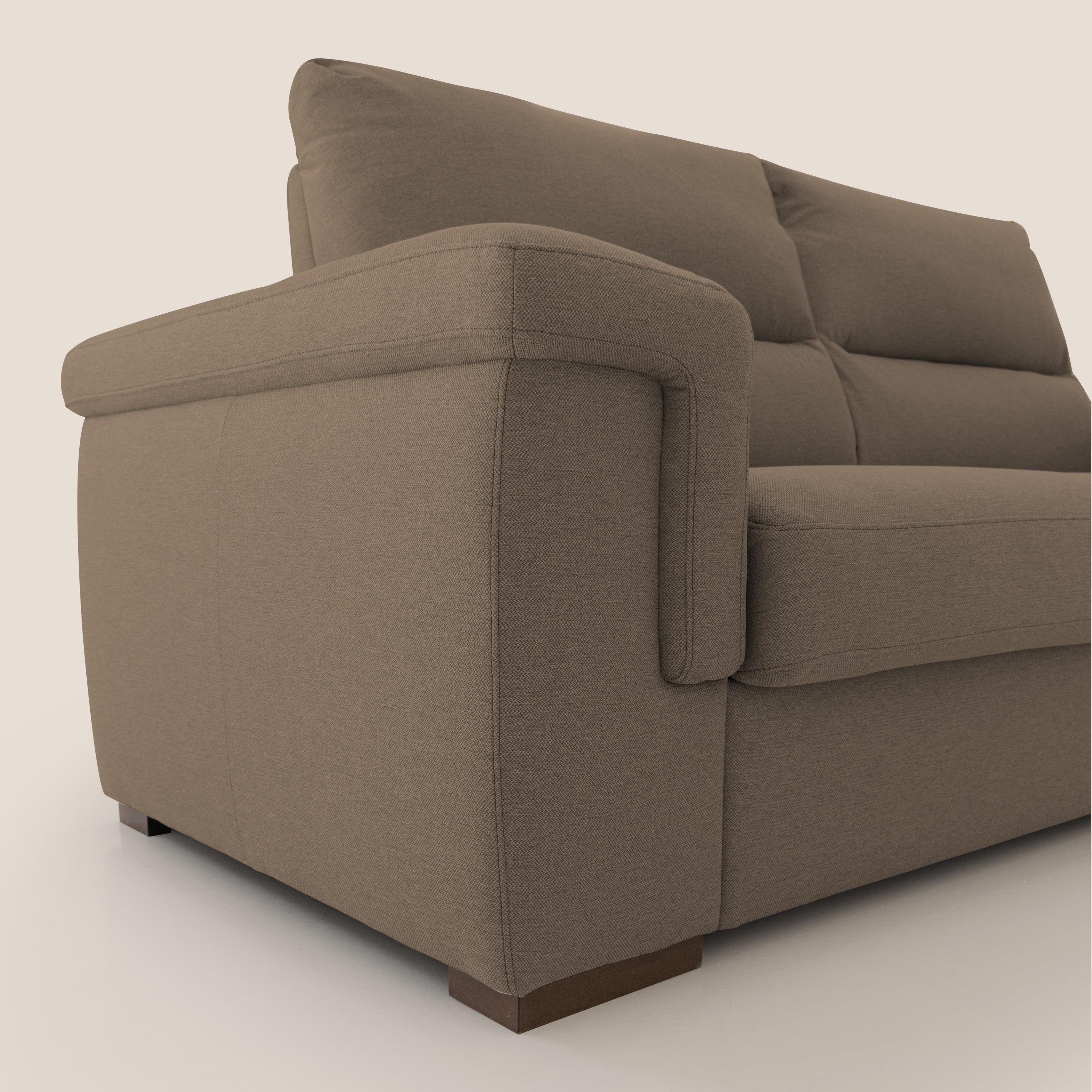 Magnolia divano letto con materasso alto 18 cm morbido schienale alto in tessuto smacchiabile T05 marrone - divani.store