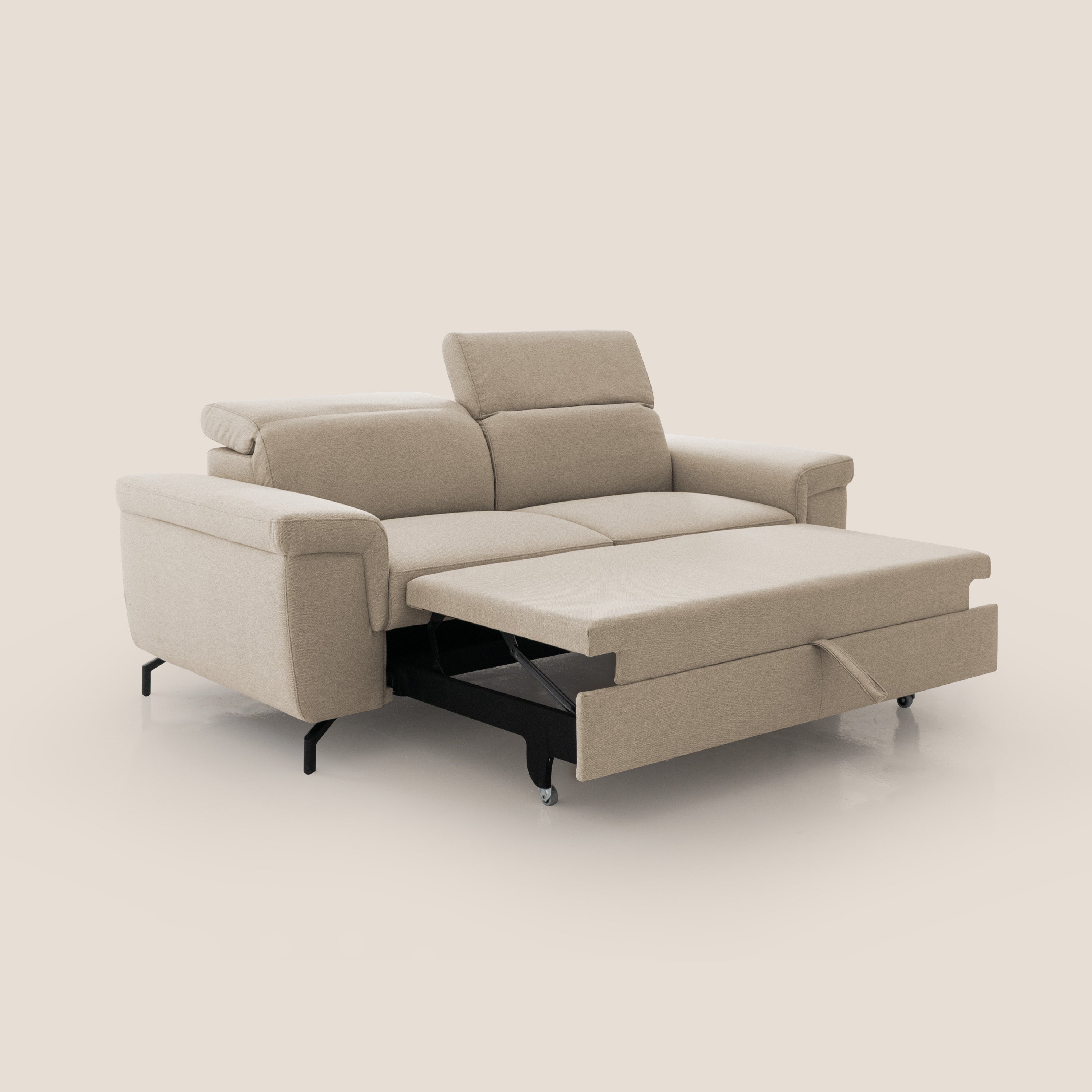 Aisha Divano con poggiapiedi estraibile piedini alti e poggiatesta reclinabili in tessuto Smacchiabile T05 beige - divani.store