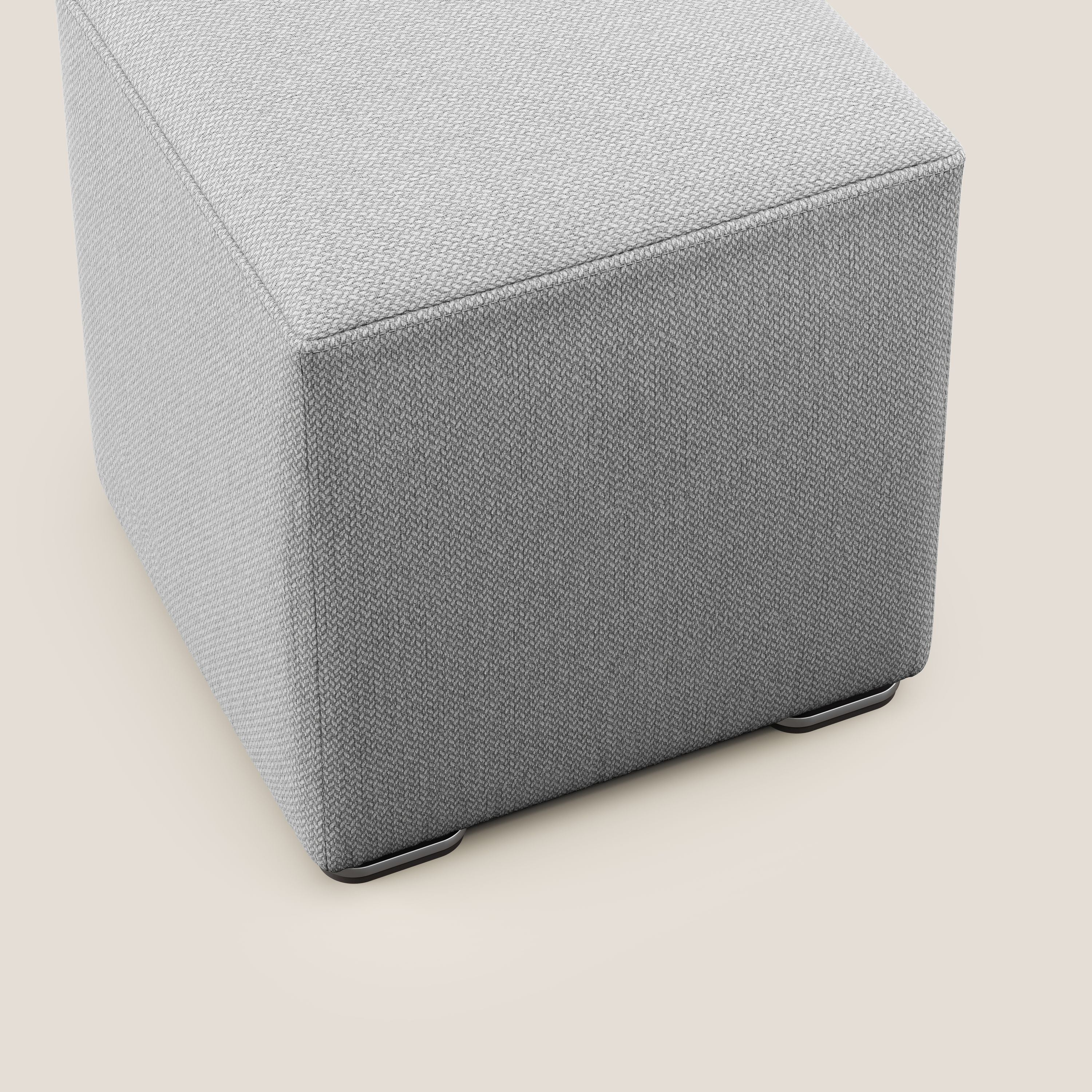 Cube pouf in tessuto morbido smacchiabile T05 grigio - divani.store