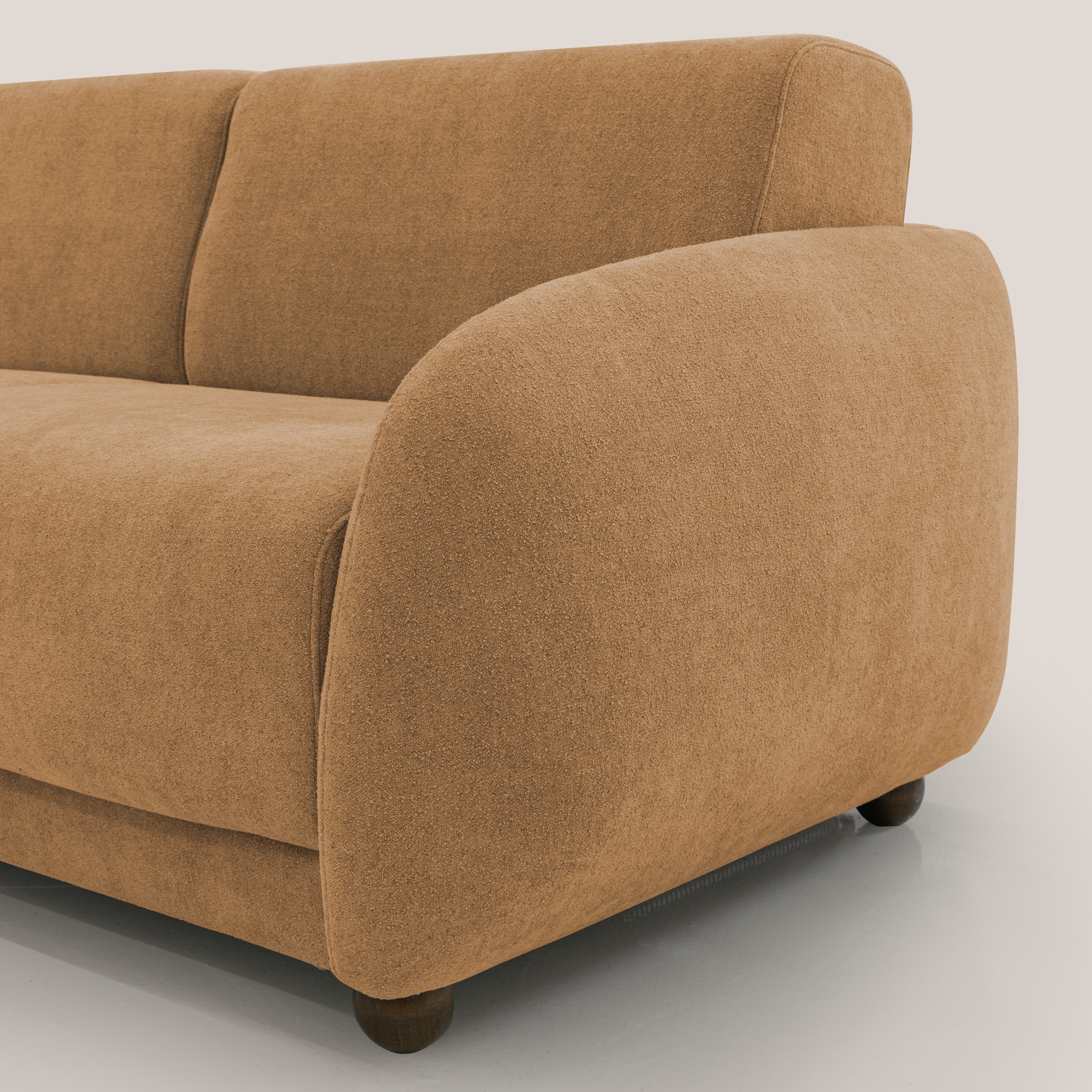 Giglio divano letto scandinavo japandi con materasso H18 cm in tessuto Bouclé impermeabile T07 arancio - divani.store