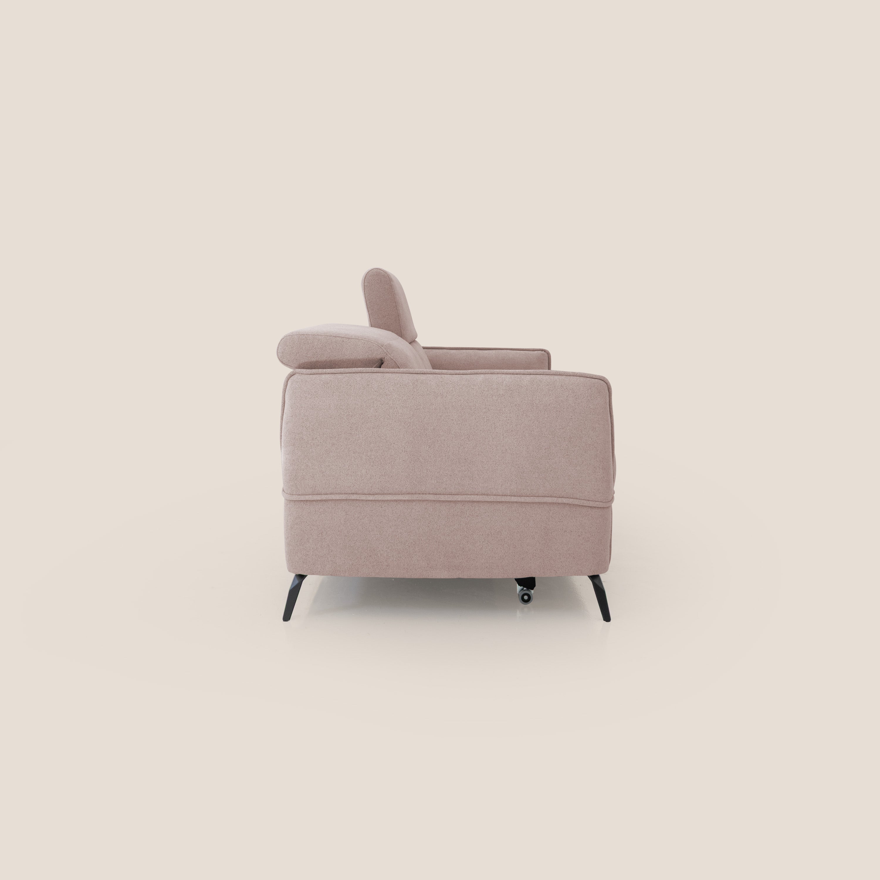 Bloom Divano con poggiapiedi estraibile piedini alti e poggiatesta reclinabili in tessuto bouclé impermeabile T07 rosa - divani.store