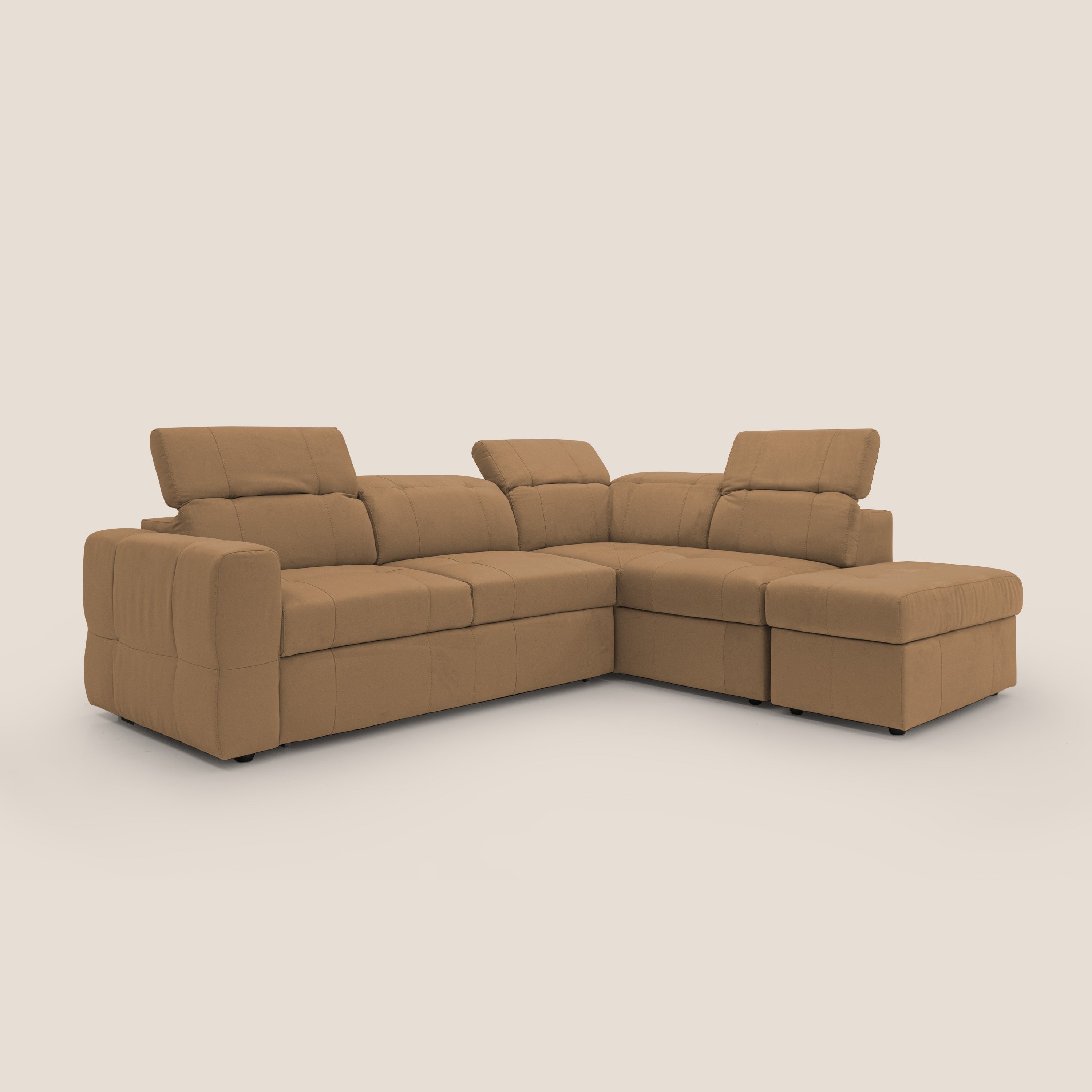 Kronos Divano angolare con poggiapiedi estraibile e pouf contenitore mobile in microfibra impermeabile T11 cuoio - divani.store