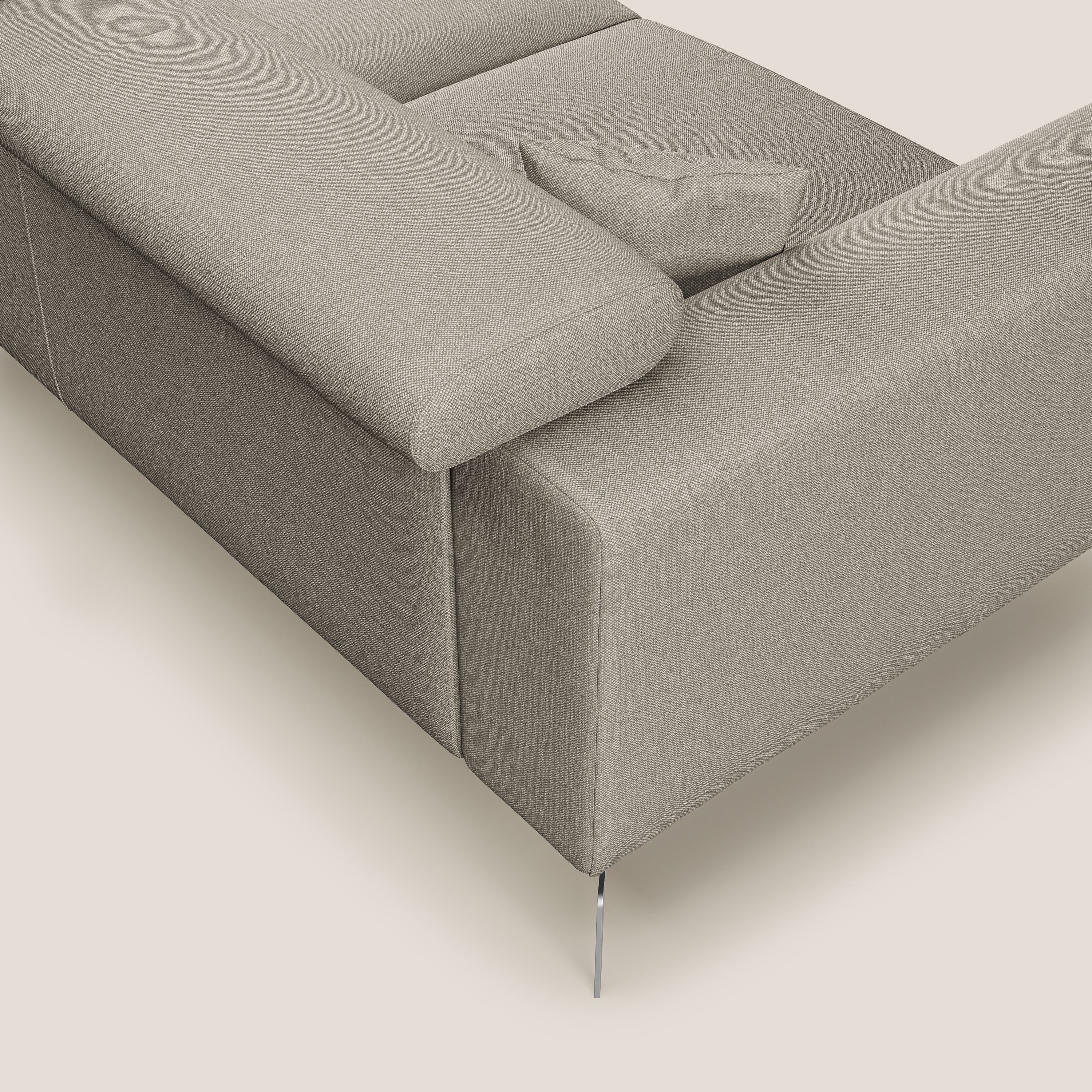 Blade Divano moderno angolare con poggiatesta reclinabili in tessuto impermeabile simil-cotone T13 panna - divani.store