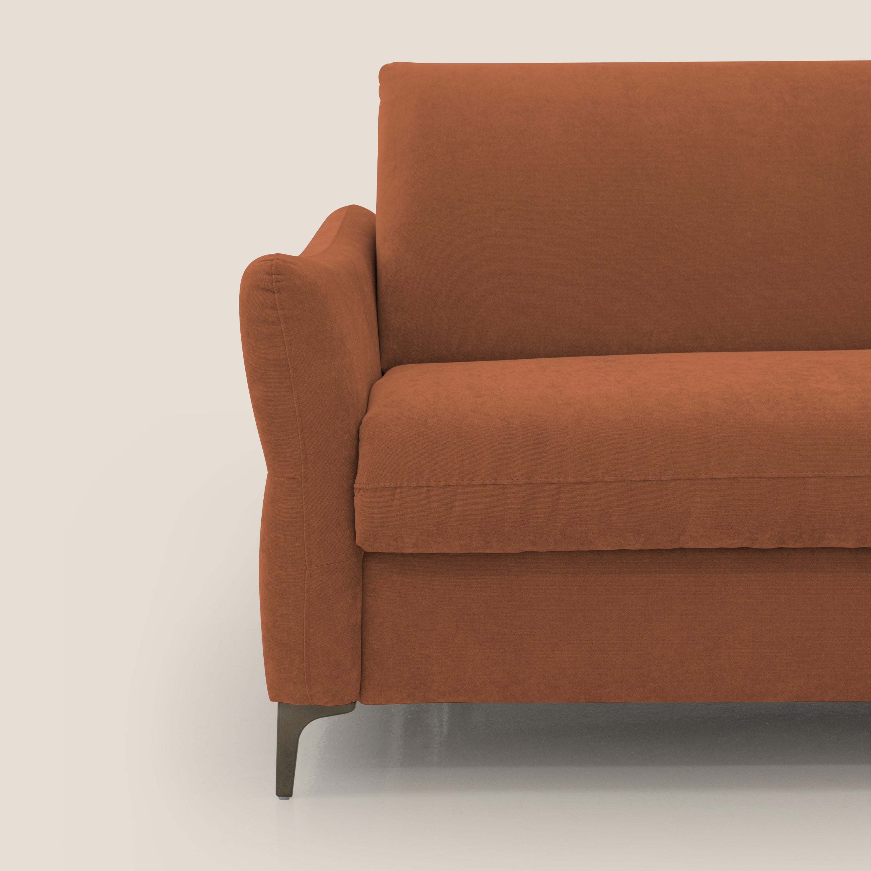 Dalia divano letto con materasso H18 cm e piedi alti in raffinato tessuto smacchiabile T17 arancio - divani.store