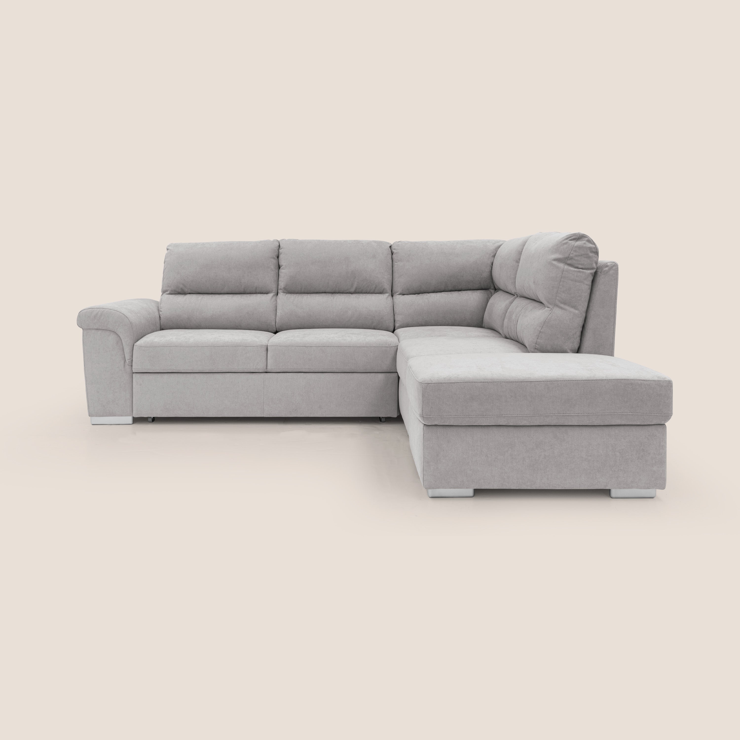 Minerva divano angolare con estraibile a cassettone e pouf contenitore in tessuto morbido impermeabile T02 grigio chiaro - divani.store