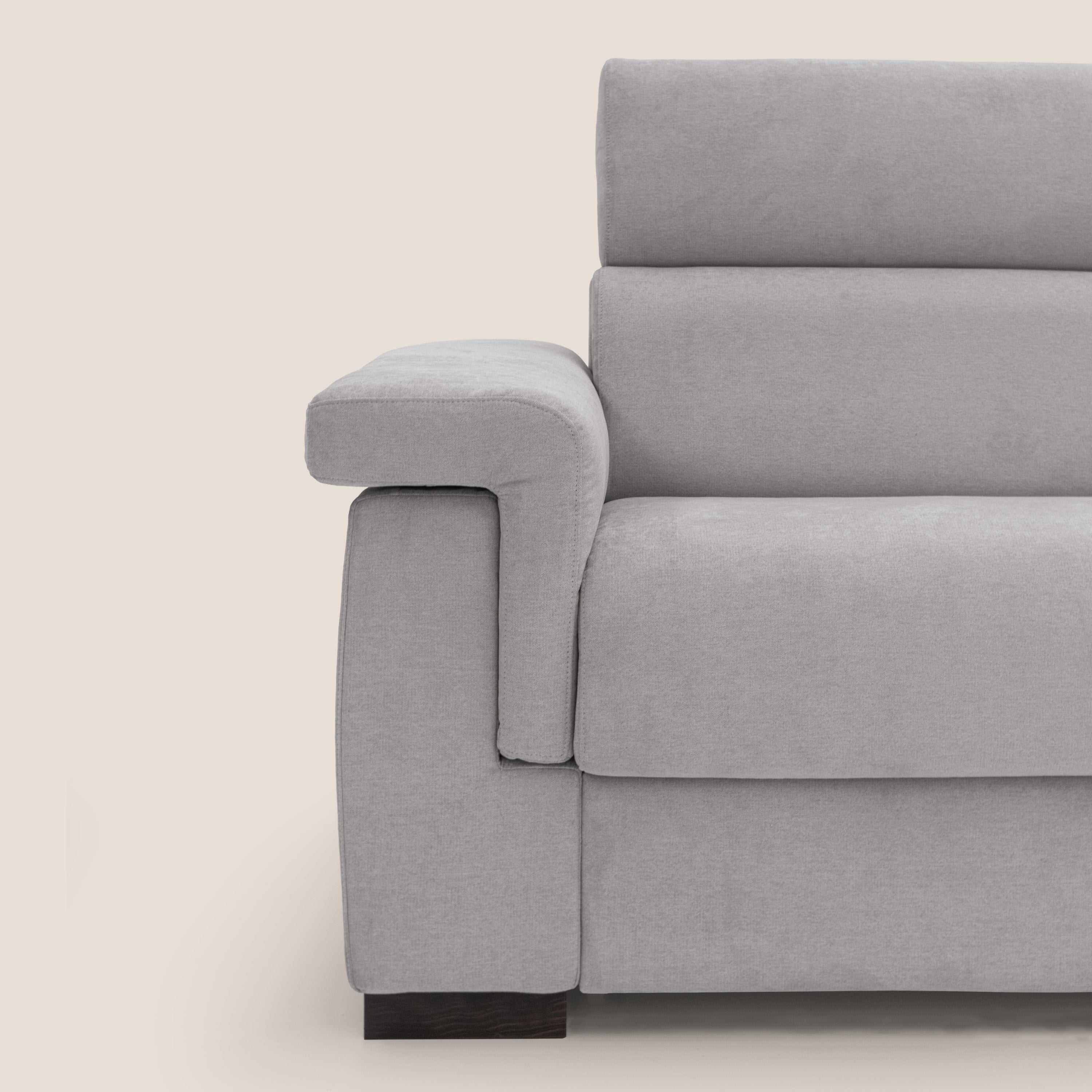 Bjorn divano letto sfoderabile con materasso H18 cm e poggiatesta reclinabili in tessuto impermeabile T02 grigio chiaro - divani.store