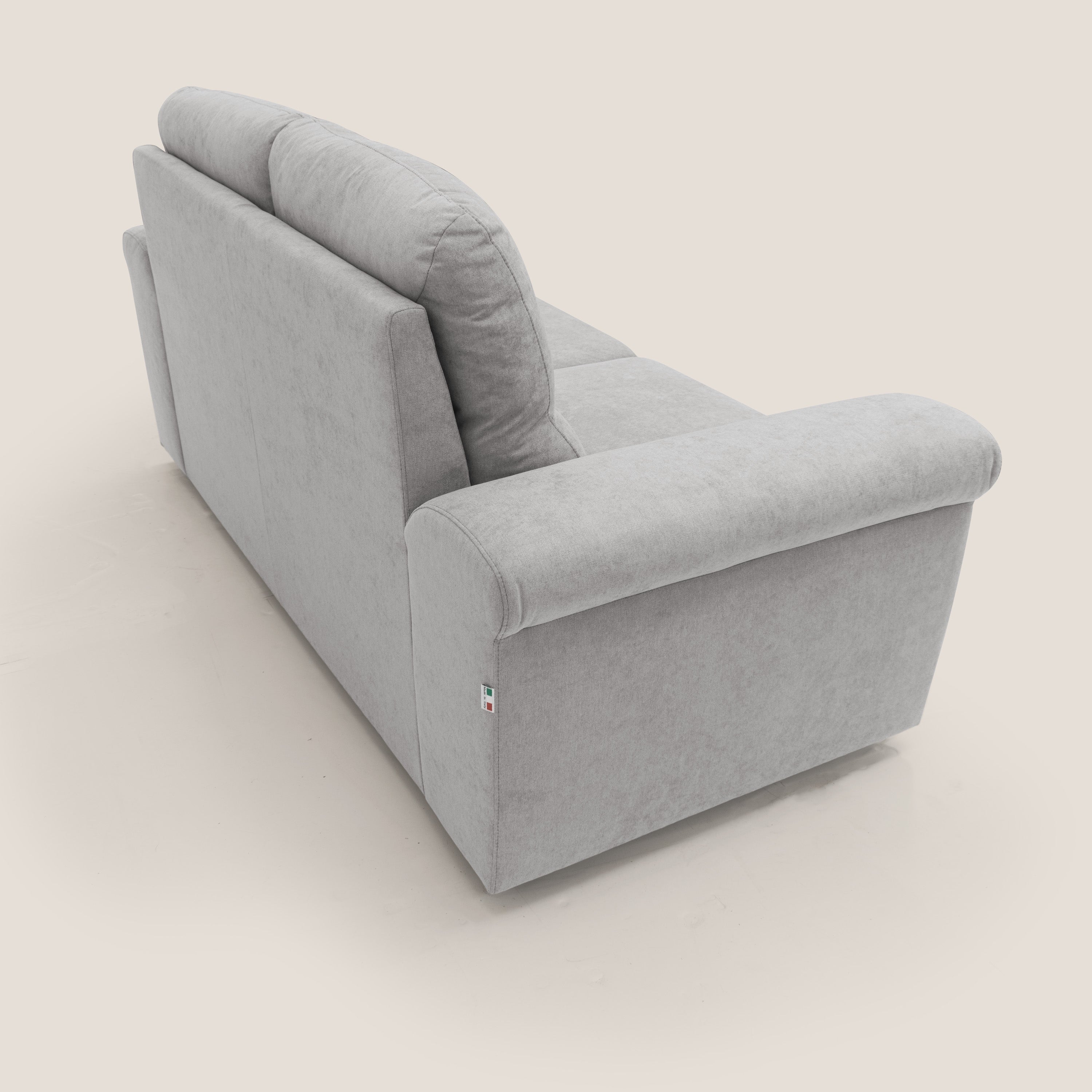 Minerva divano con pouf estraibile poggiapiedi in tessuto morbido impermeabile T02 grigio chiaro - divani.store