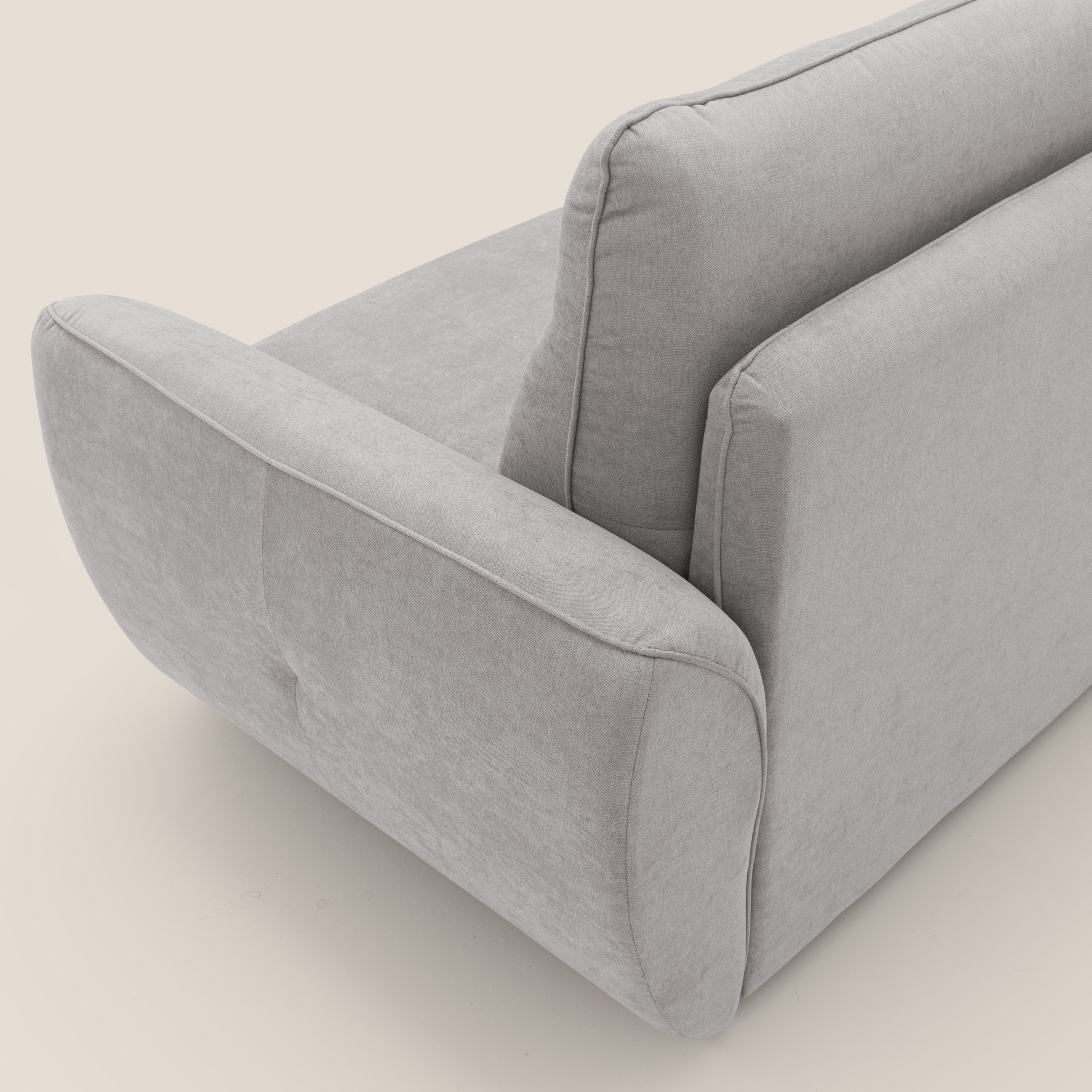 Zeus Divano letto scandinavo con schienale alto in tessuto impermeabile T02 grigio chiaro - divani.store