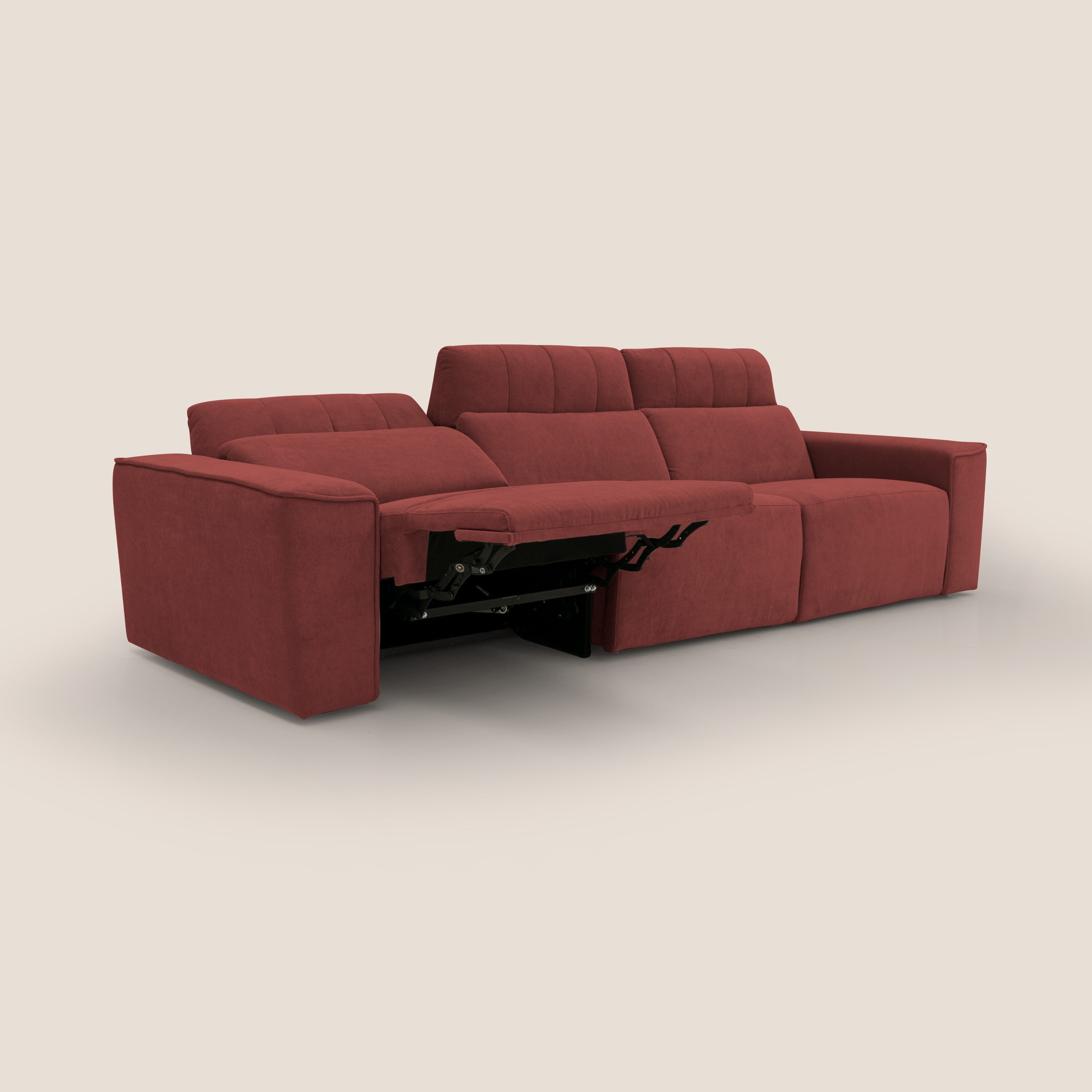 Clark Divano modulare 3 sedute con opzione relax elettrico in tessuto smacchiabile impermeabile T17 rosso - divani.store