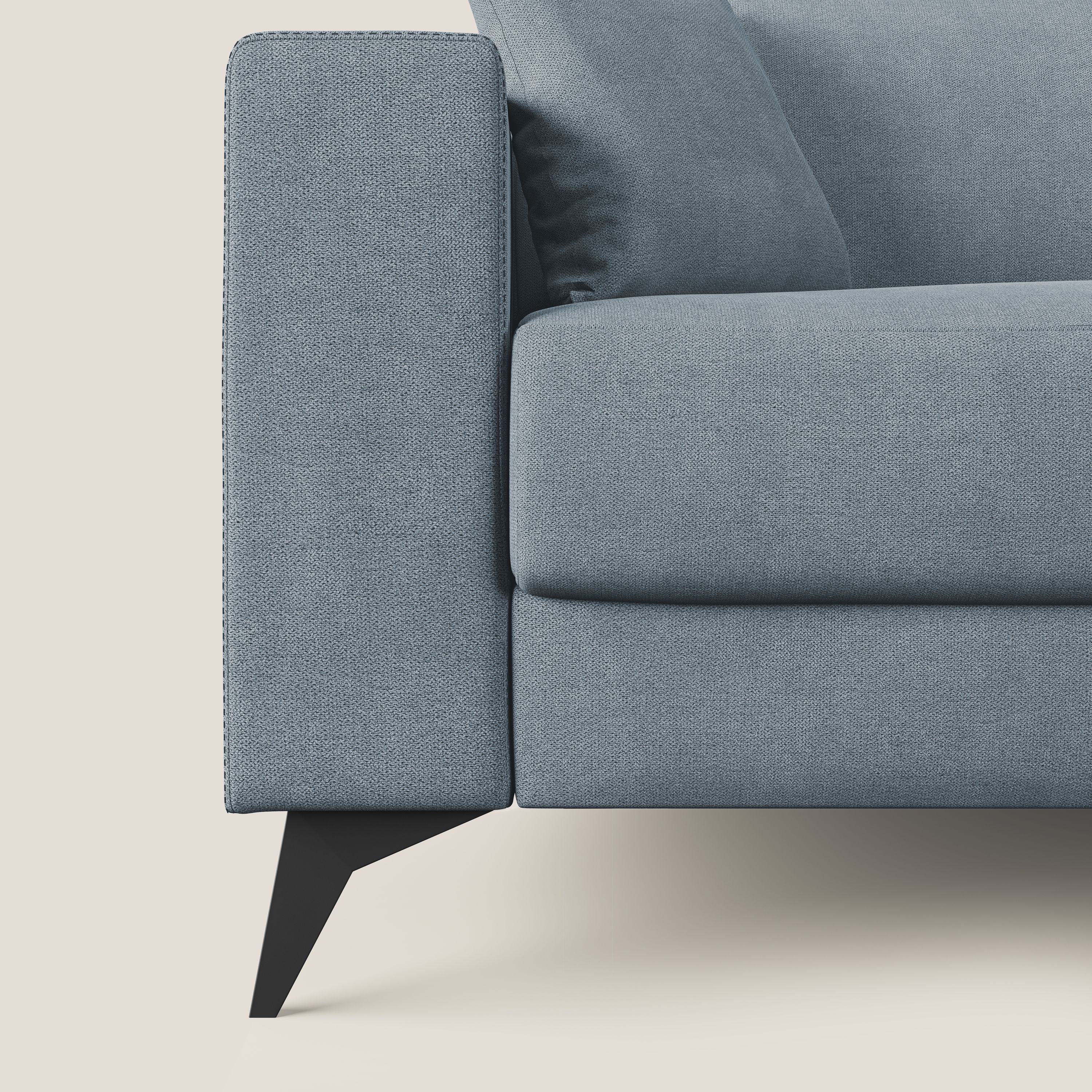 Pegaso divano letto angolare con poggiatesta reclinabili e rivestimento impermeabile T02 carta da zucchero - divani.store