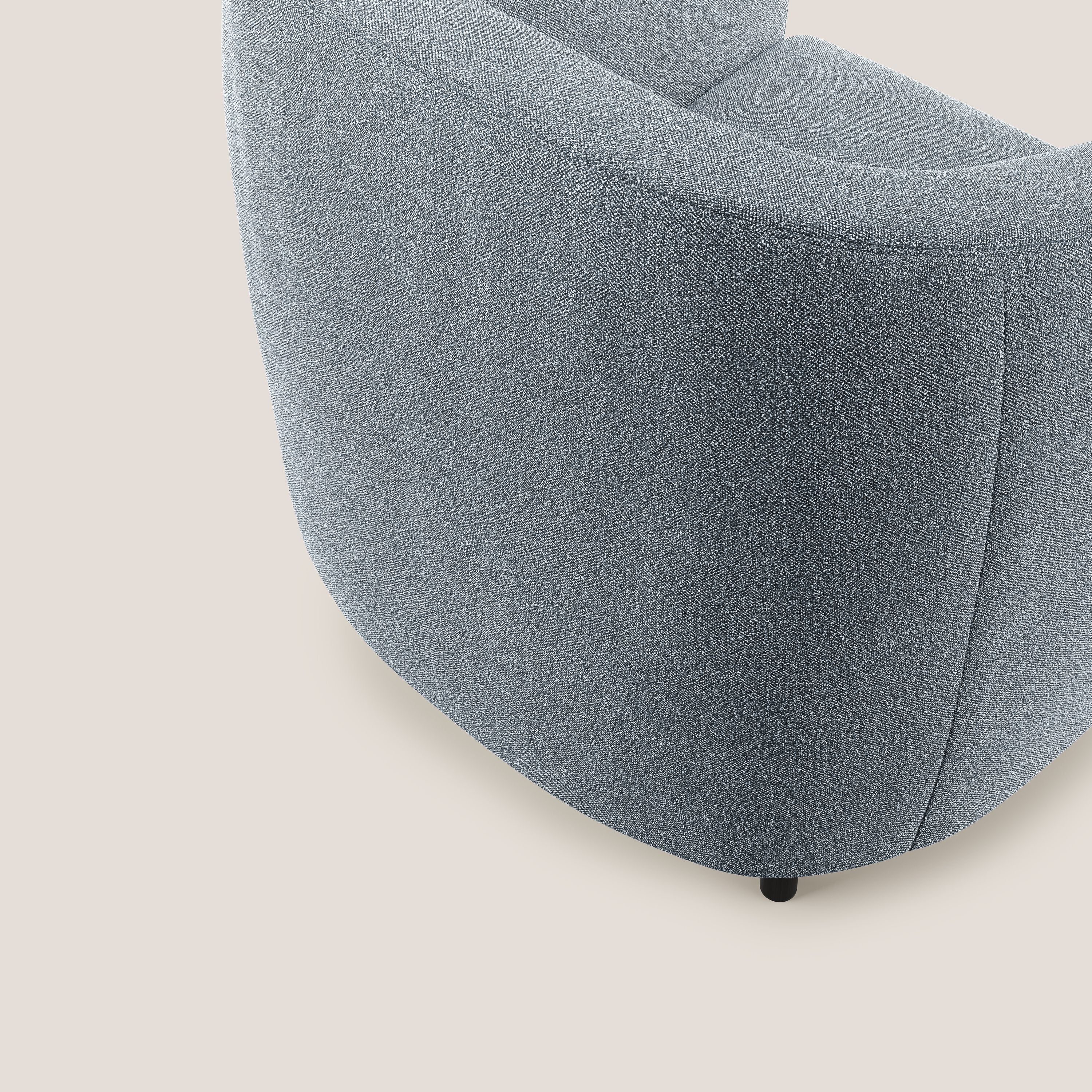 Pandora Poltroncina in morbido tessuto bouclé impermeabile T07 carta da zucchero - divani.store