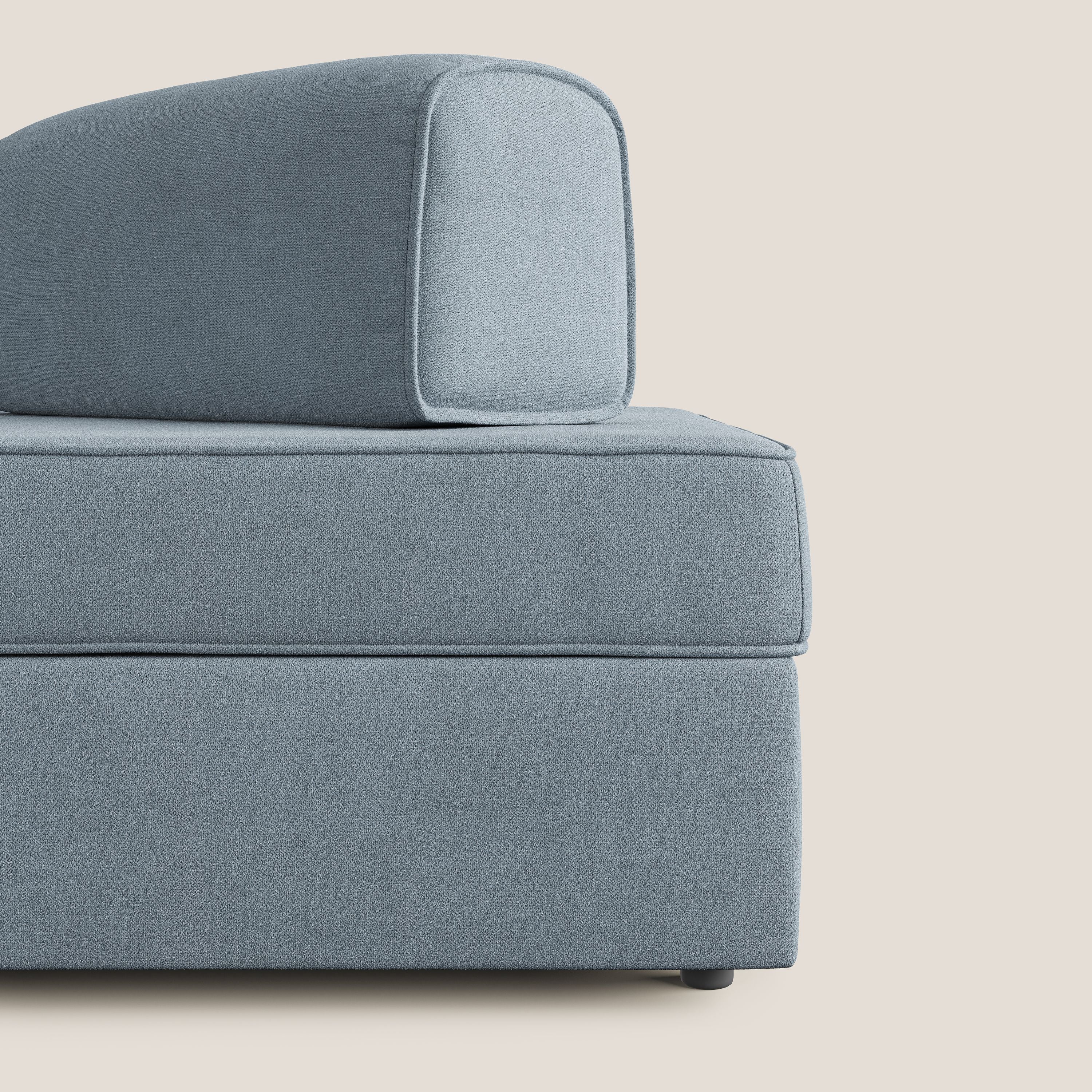 Liberty divano con pouf estraibile e schienali movibili in tessuto morbido impermeabile T02 carta da zucchero - divani.store