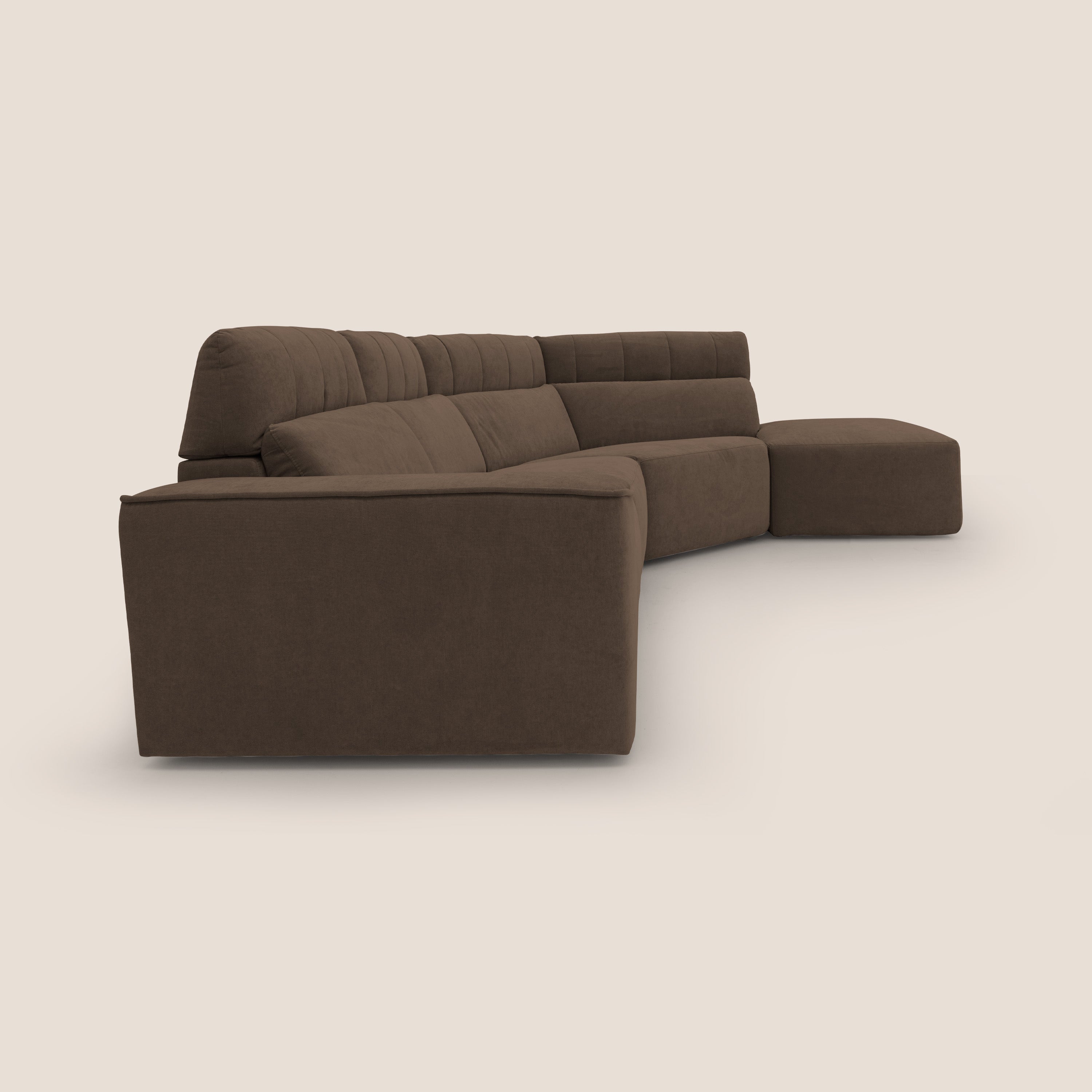 Clark Divano angolare con opzione relax elettrico in tessuto smacchiabile impermeabile T17 marrone - divani.store