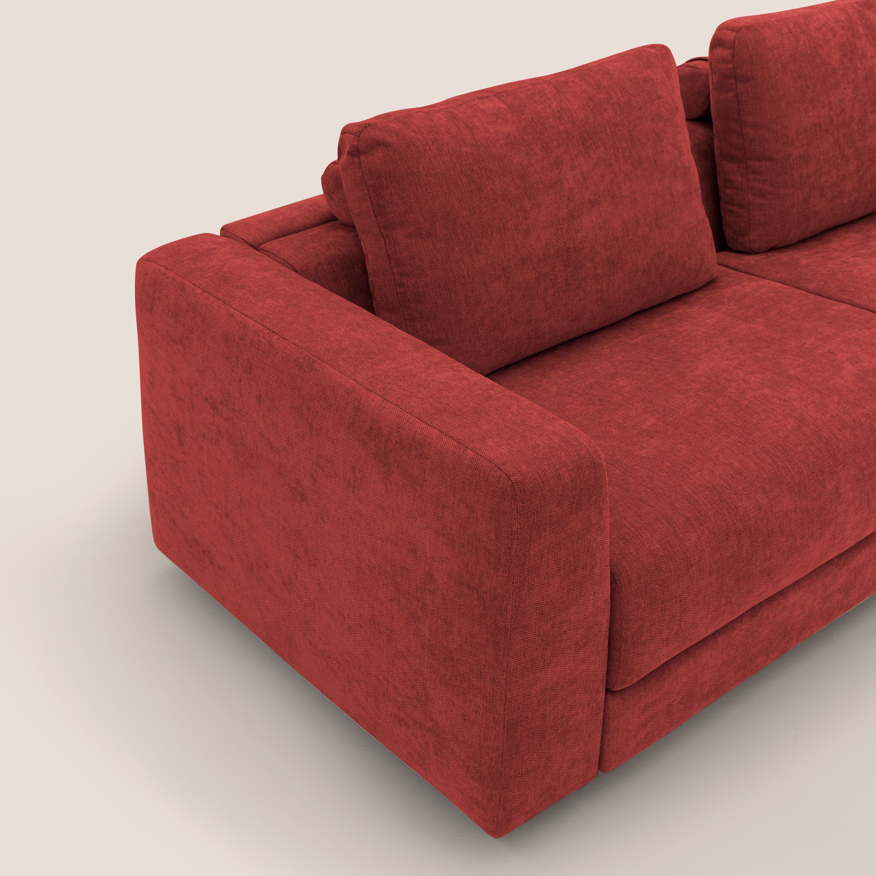 Freia Divano letto minimal materasso h15 cm con morbidi schienali in tessuto impermeabile T14 rosso - divani.store