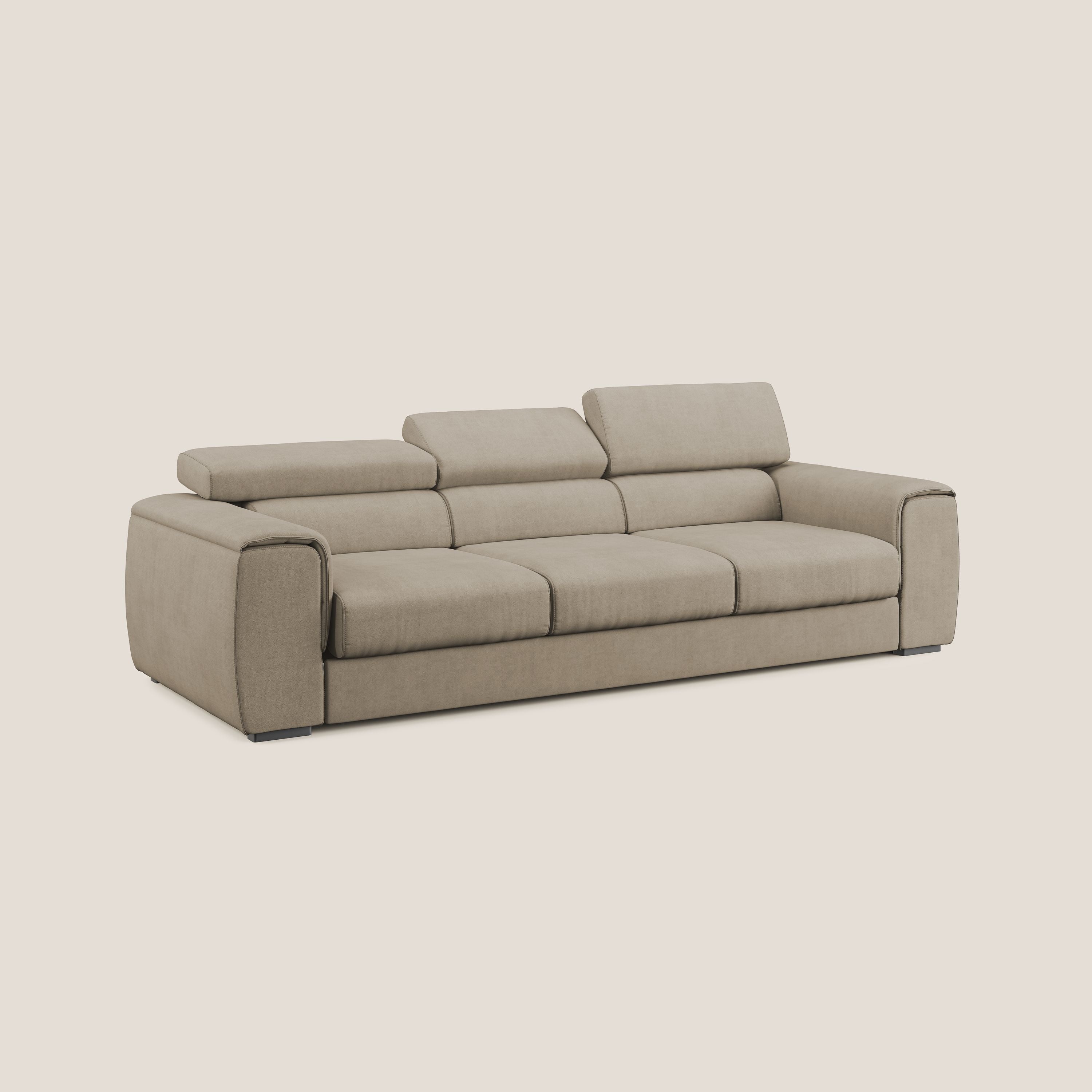 Zeno Divano con pouf estraibile poggiapiedi a 3 sedute in tessuto morbido impermeabile T02 beige - divani.store