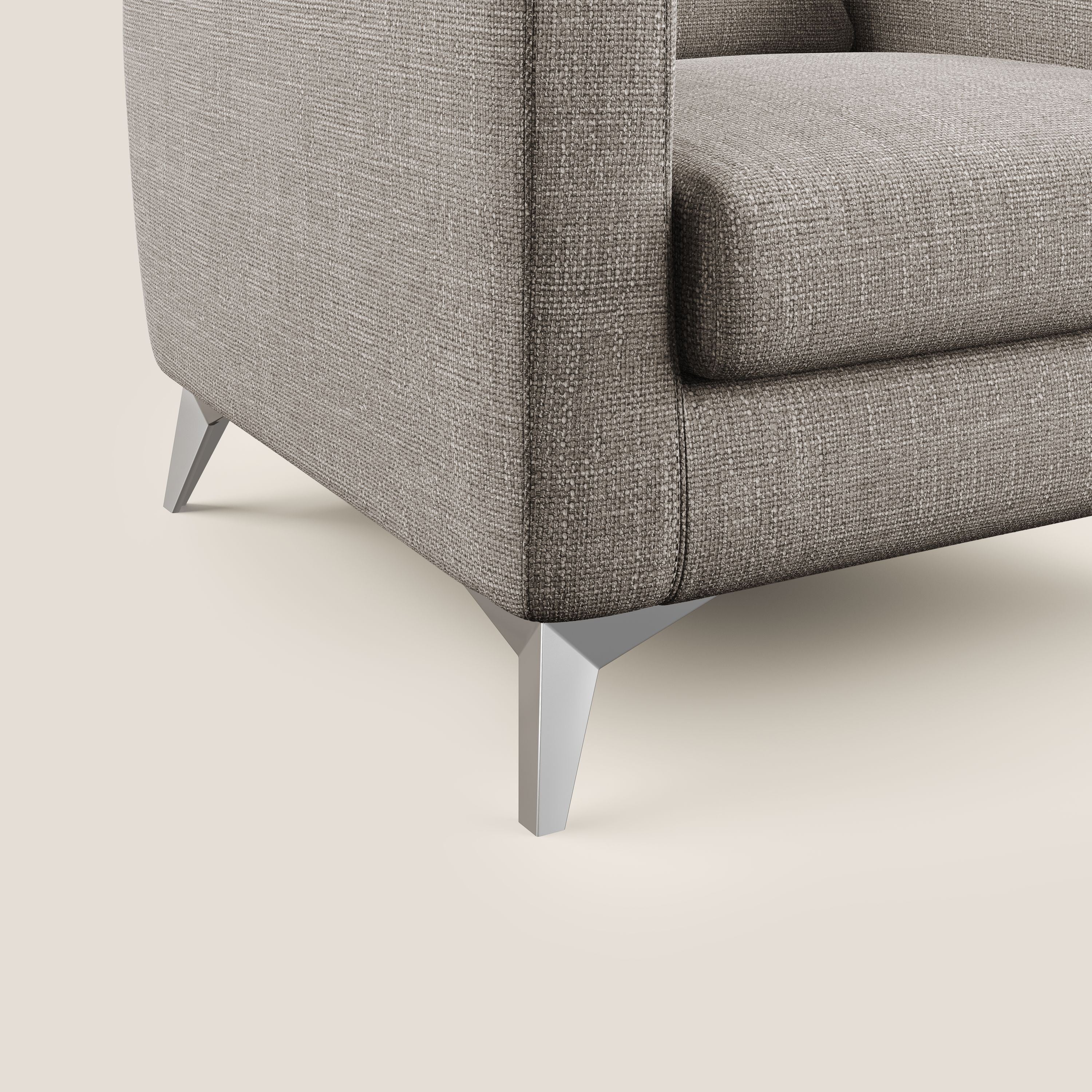 Orione Poltroncina in morbido tessuto impermeabile ad intreccio T06 tortora - divani.store