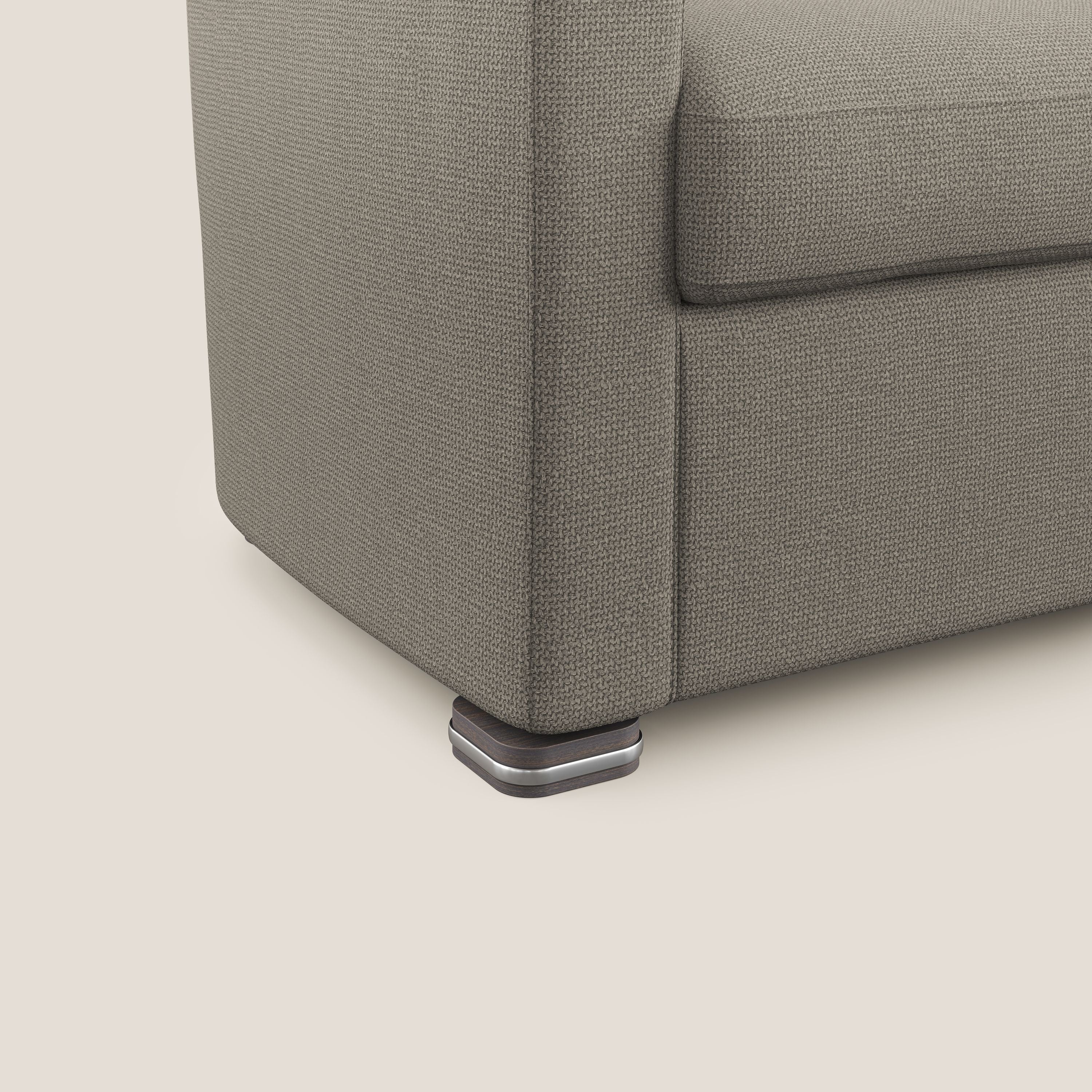 Cloe Poltroncina in tessuto smacchiabile con acqua QuickClean T08 tortora - divani.store