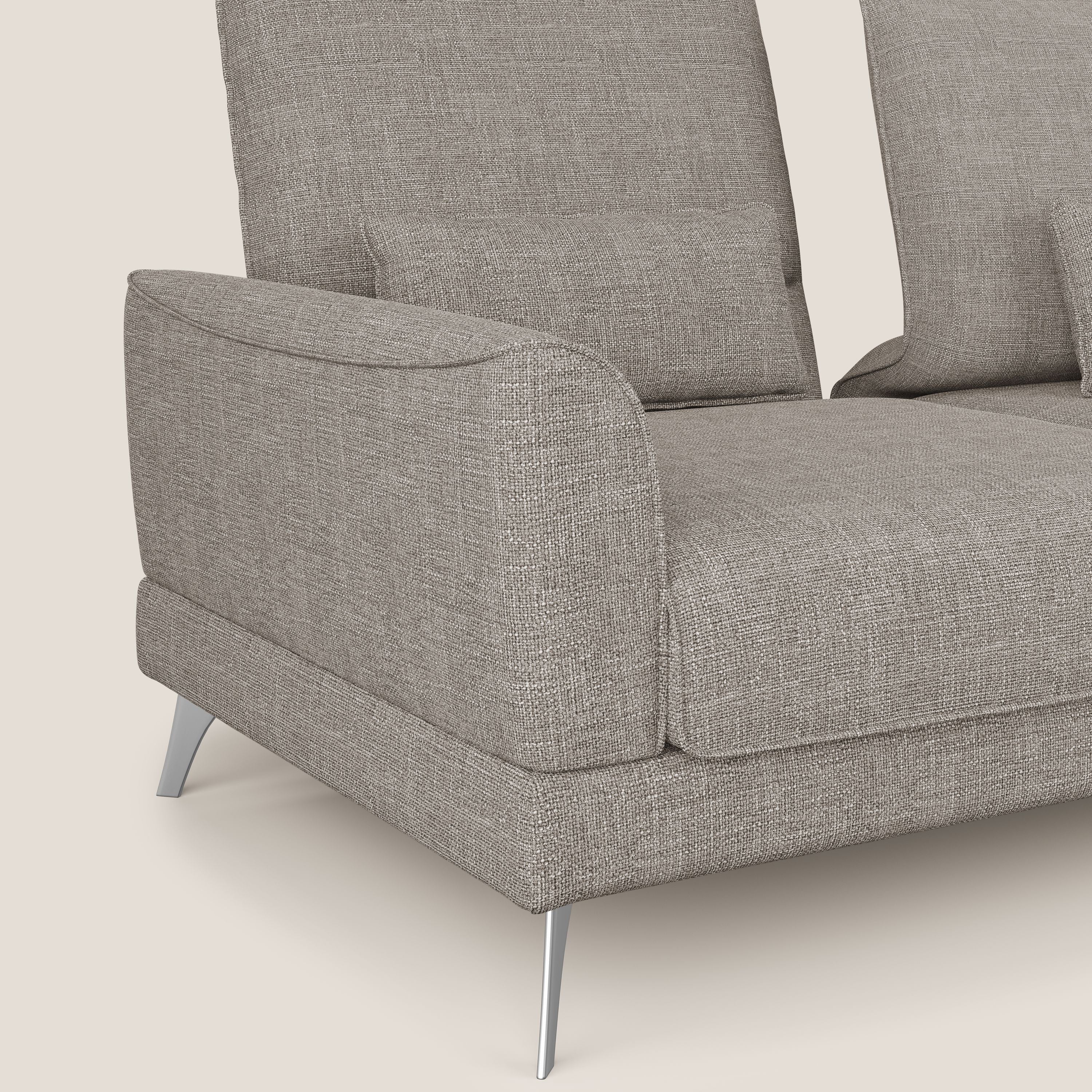 Tommy Divano relax con schienali traslanti in morbido tessuto fiammato T06 tortora - divani.store