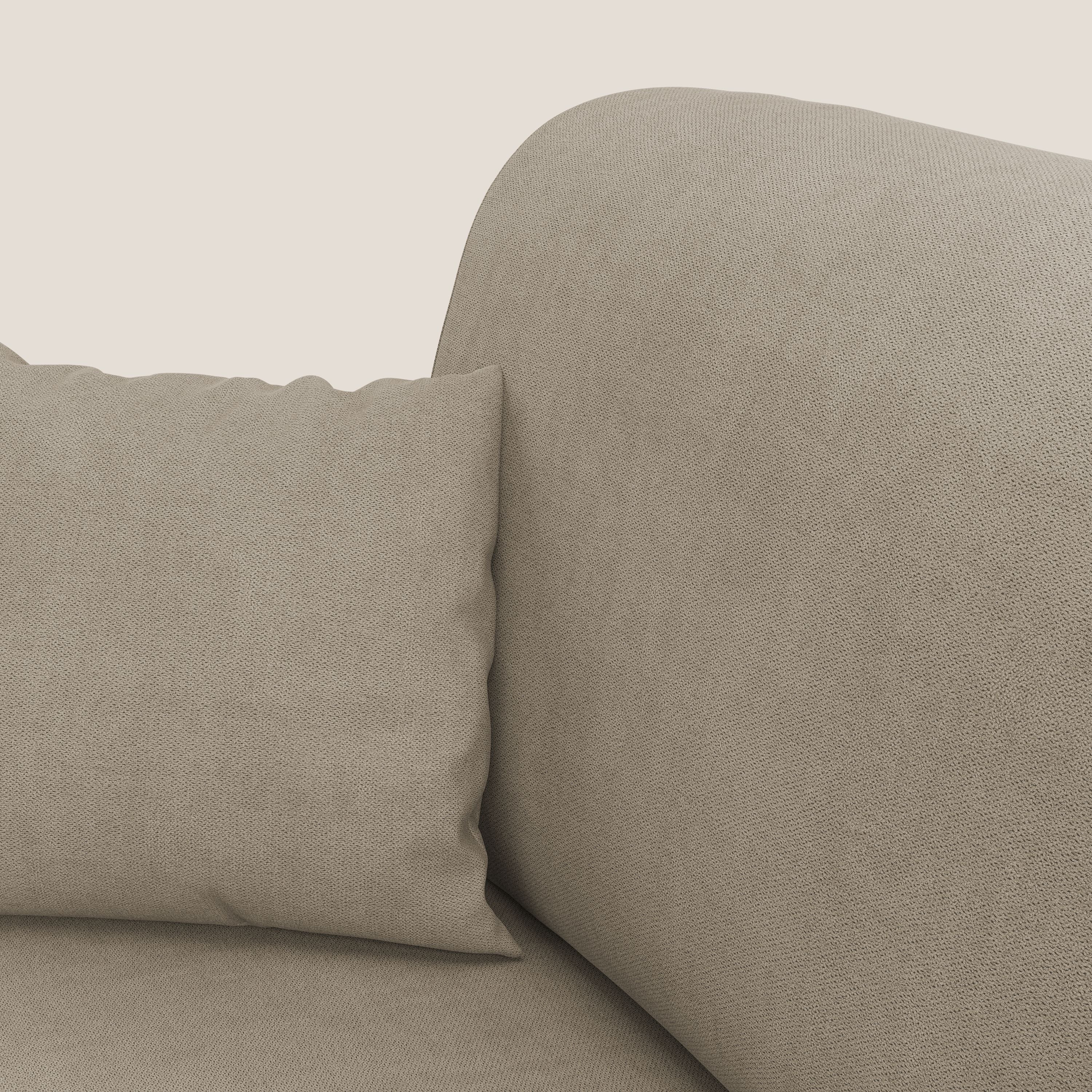 Kafka divano letto angolare in morbido tessuto impermeabile T02 beige - divani.store