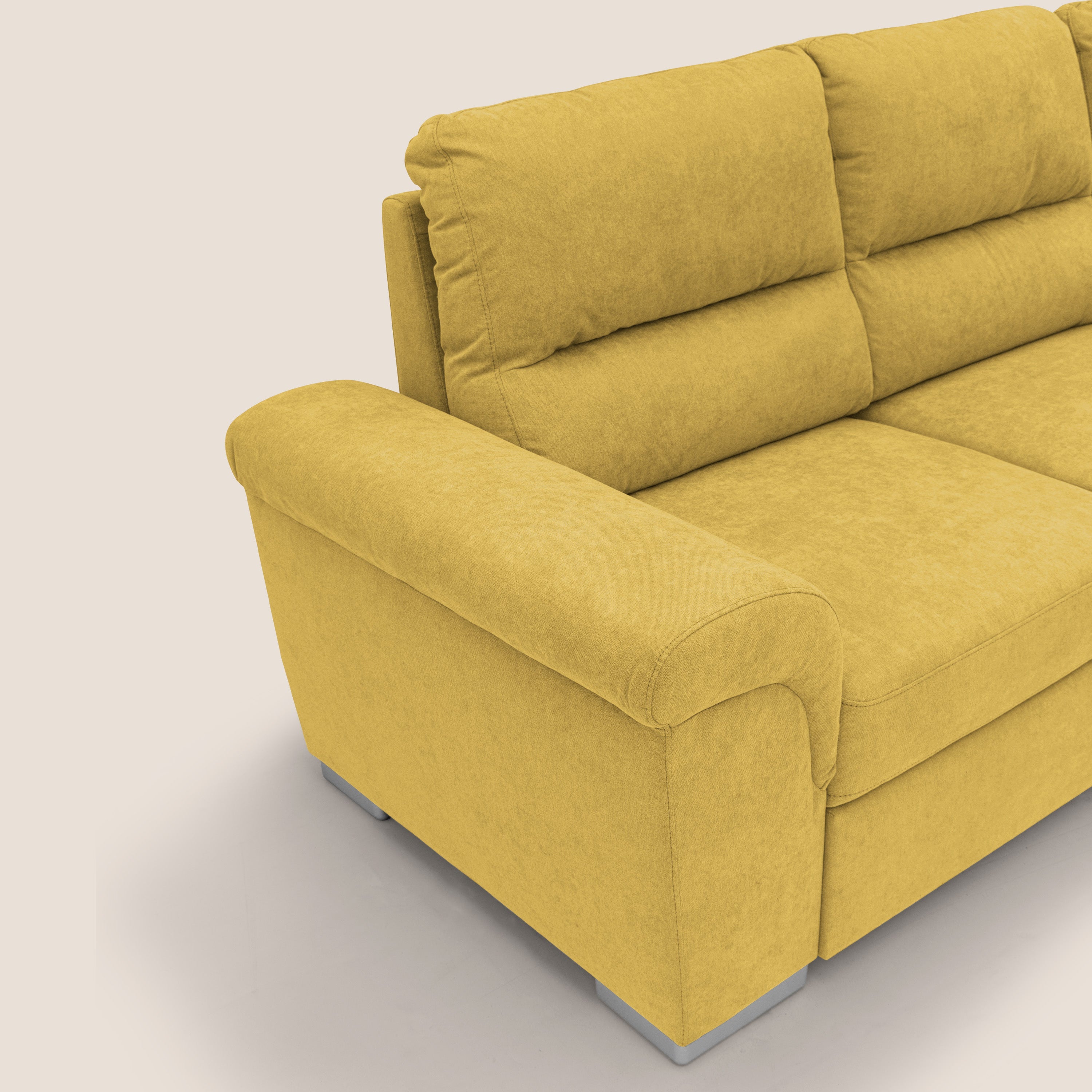 Minerva divano angolare con estraibile a cassettone e pouf contenitore in tessuto morbido impermeabile T02 giallo - divani.store