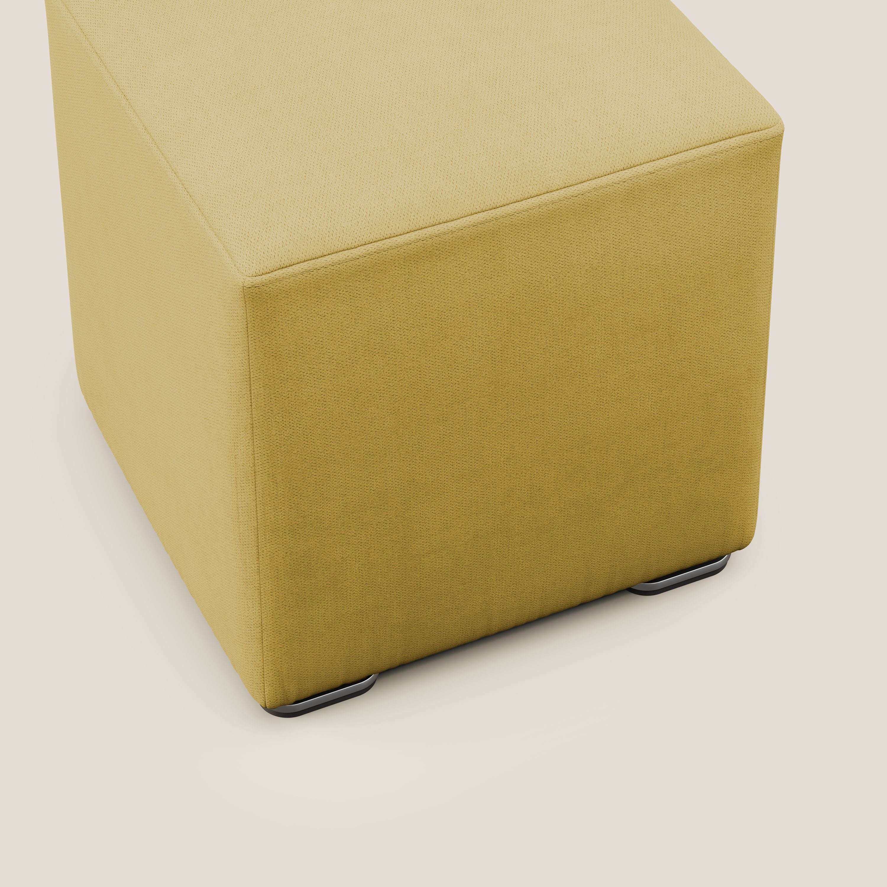 Cube pouf in tessuto morbido impermeabile T02 giallo - divani.store