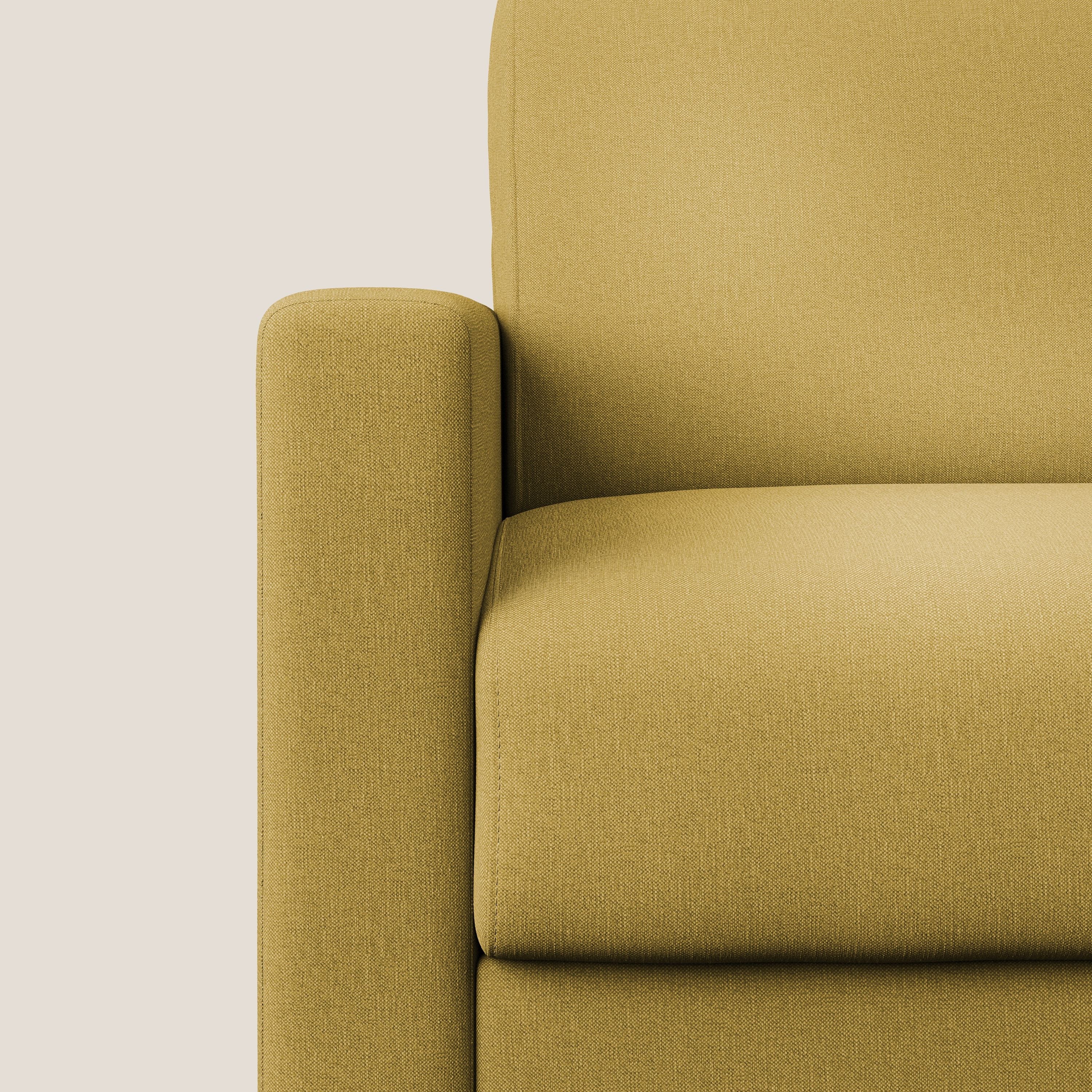 Chris poltrona letto in tessuto impermeabile T13 giallo - divani.store