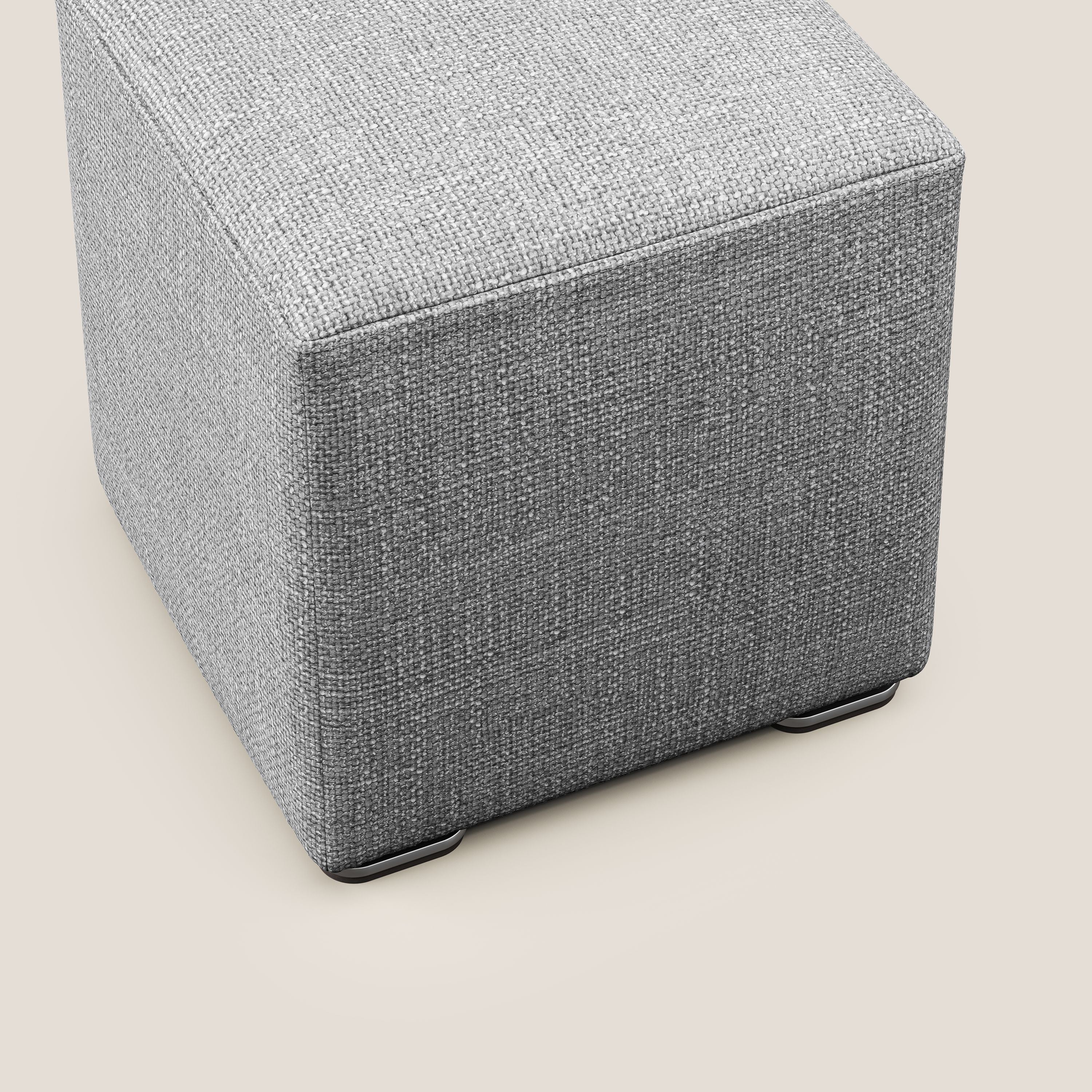Cube pouf in morbido tessuto impermeabile ad intreccio melangiato T06 grigio - divani.store