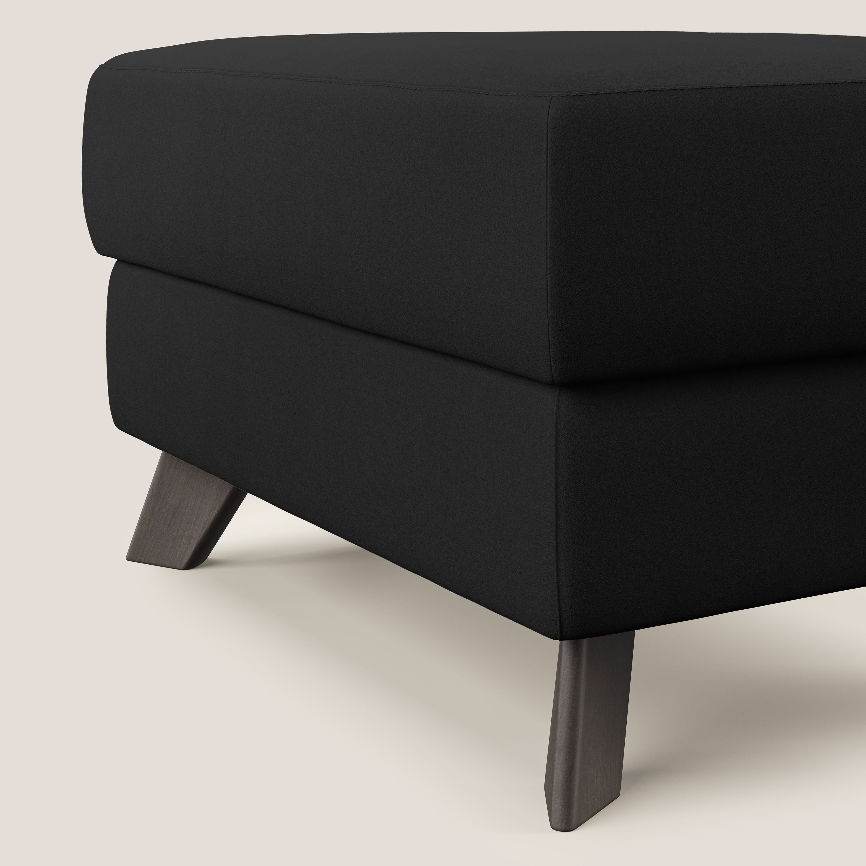 Moon Pouf contenitore e piedini alti in microfibra impermeabile T11 nero - divani.store