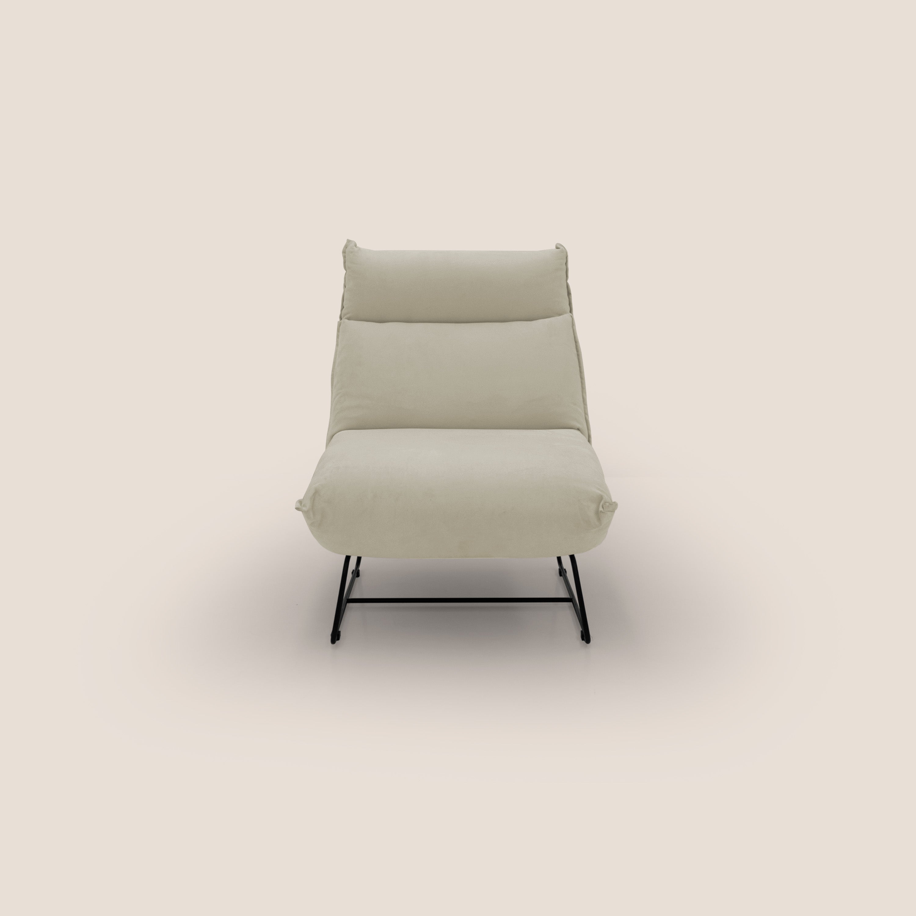 Tessa Poltroncina dal design moderno in morbida microfibra smacchiabile T11 panna - divani.store