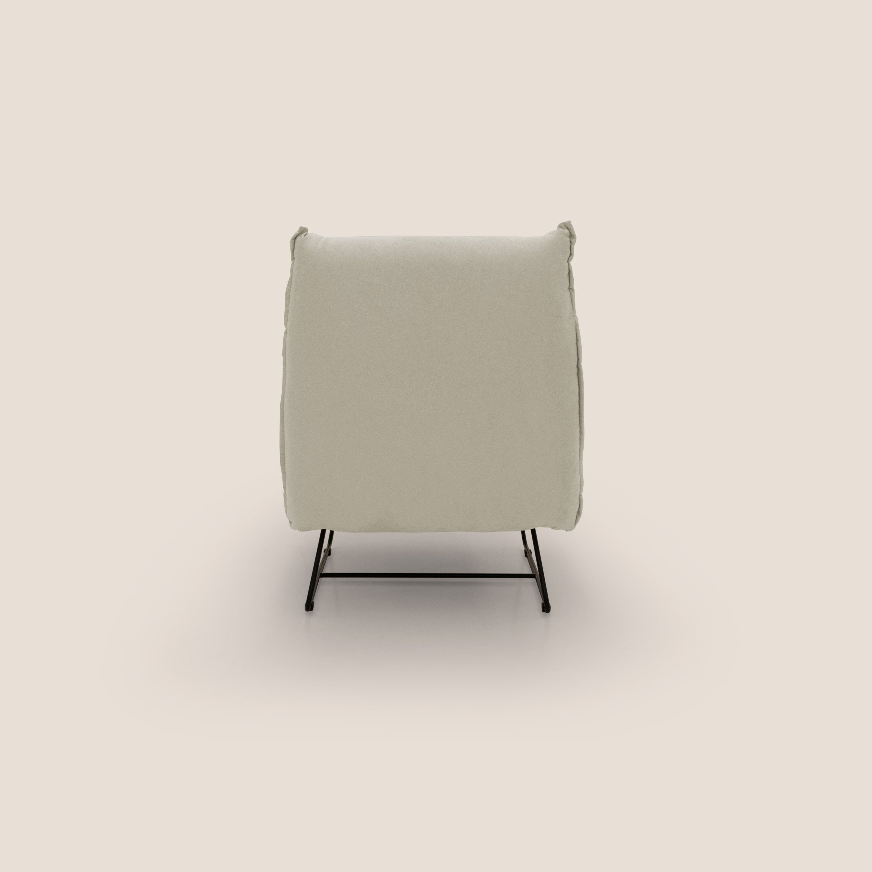 Tessa Poltroncina dal design moderno in morbida microfibra smacchiabile T11 panna - divani.store